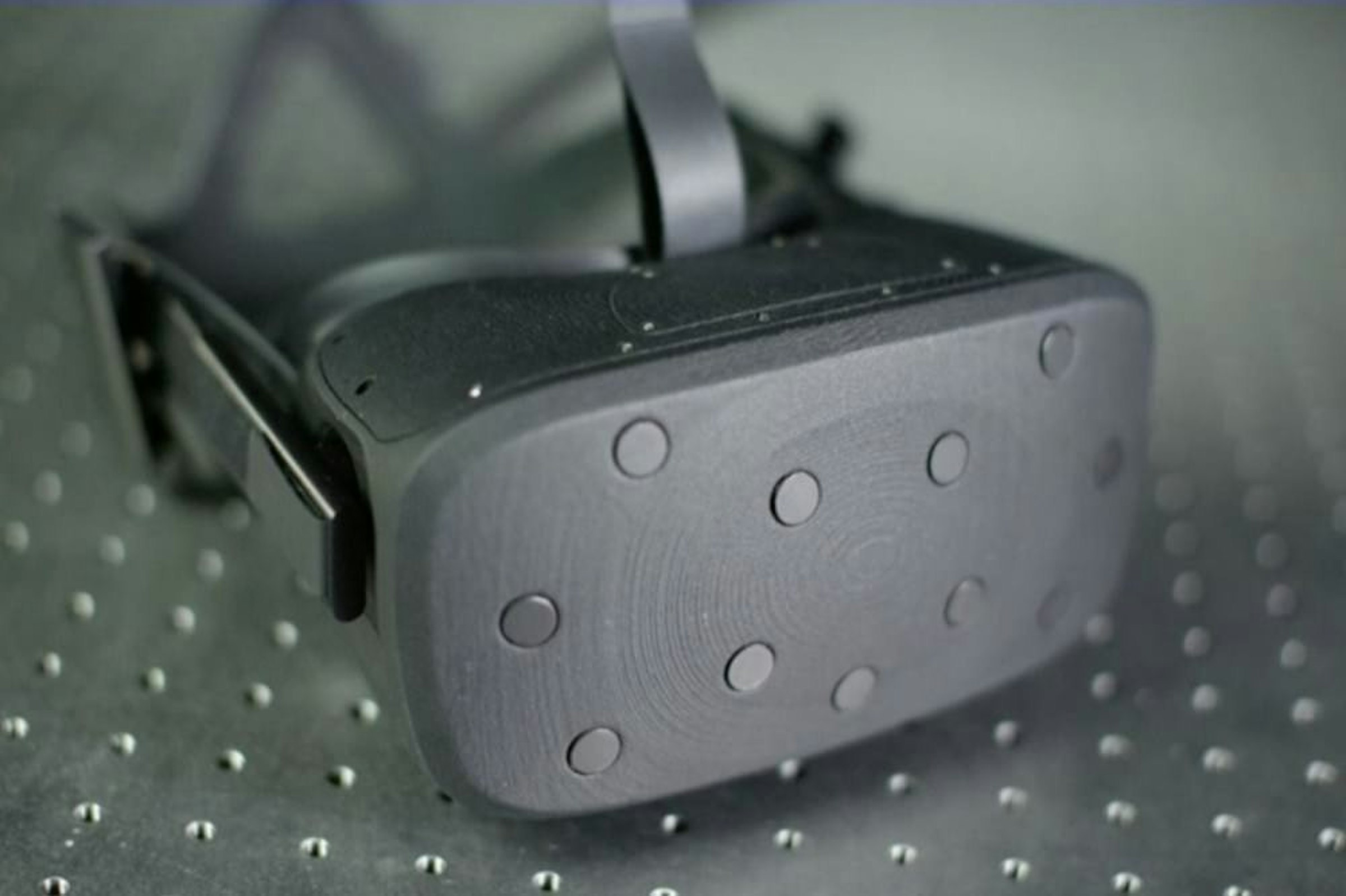 是Facebook藉由AI強化視覺體驗、手勢互動 讓使用者透過VR真實「面對面」這篇文章的首圖