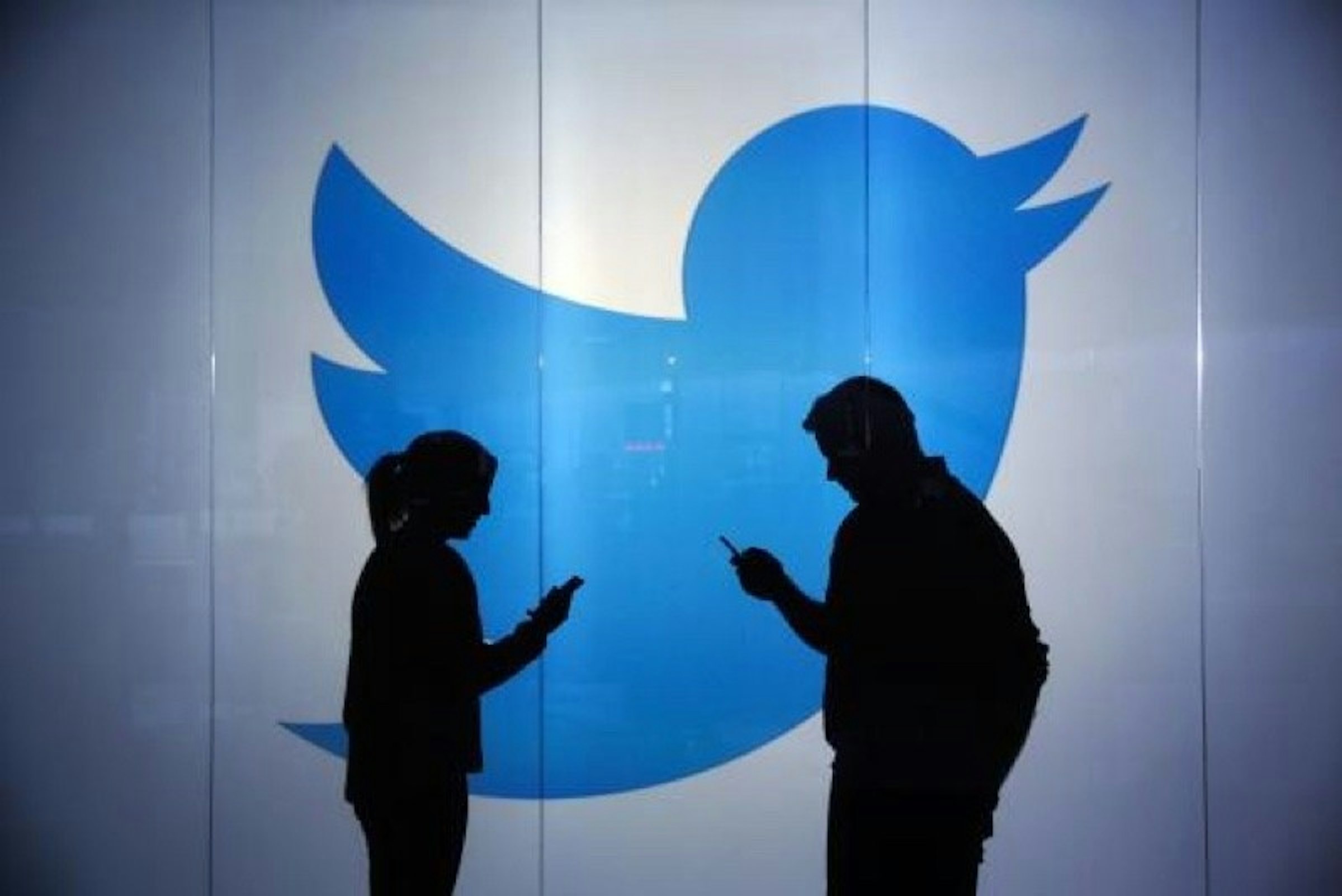 是鎖定服務背後數據 傳Google、微軟、Verizon等有意收購Twitter這篇文章的首圖