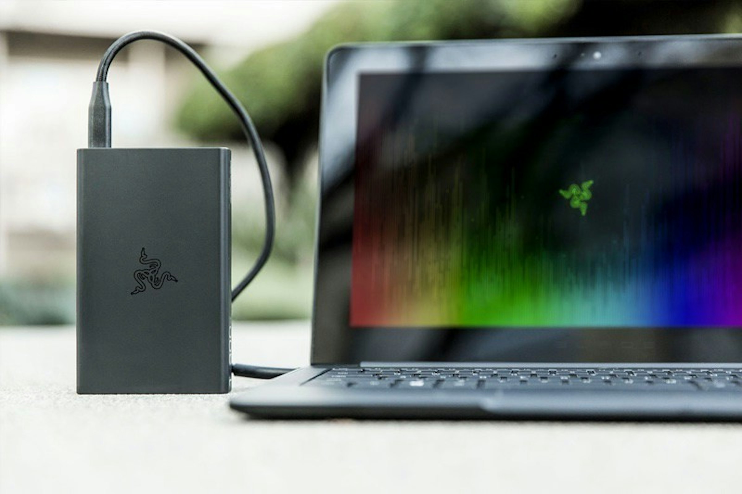 是Razer終於推出行動電源 但主要是面向輕薄筆電使用這篇文章的首圖