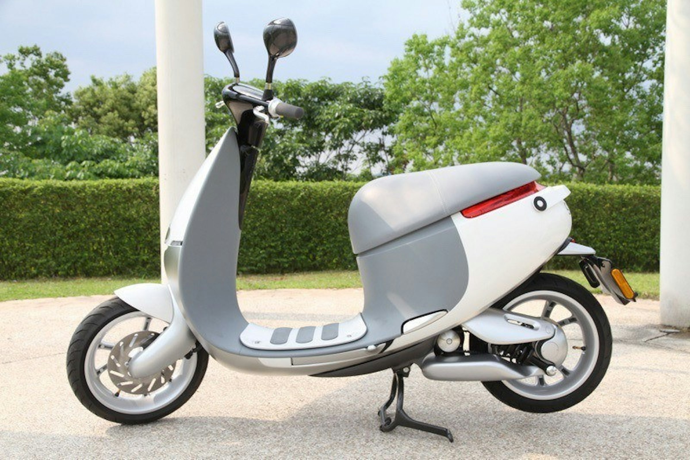 是Gogoro默默取下全台電動車1/4市佔這篇文章的首圖