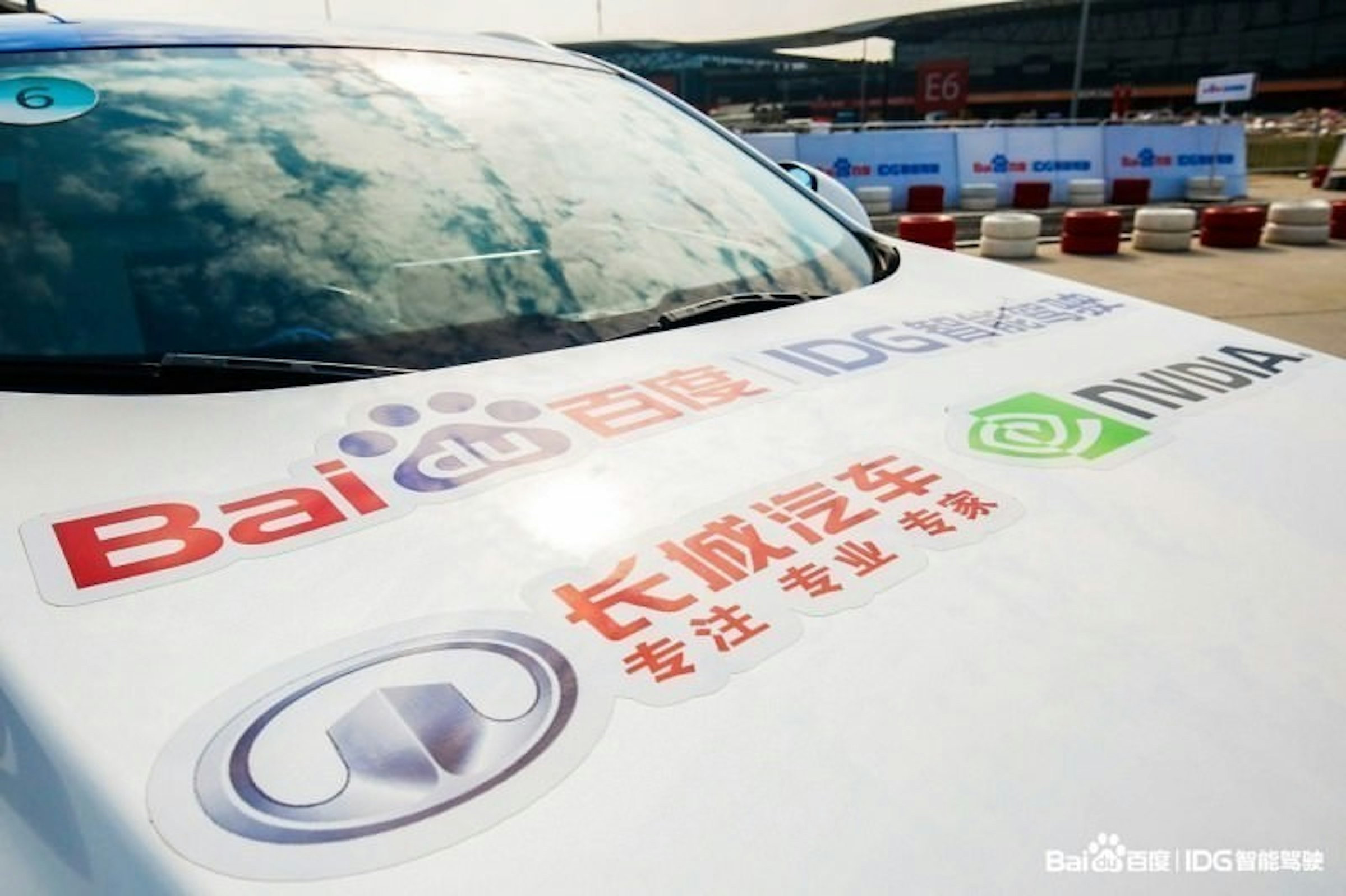 是中國將全面開放自駕車上路測試 車輛必須可快速切換手動駕駛、保留所有記錄資訊這篇文章的首圖