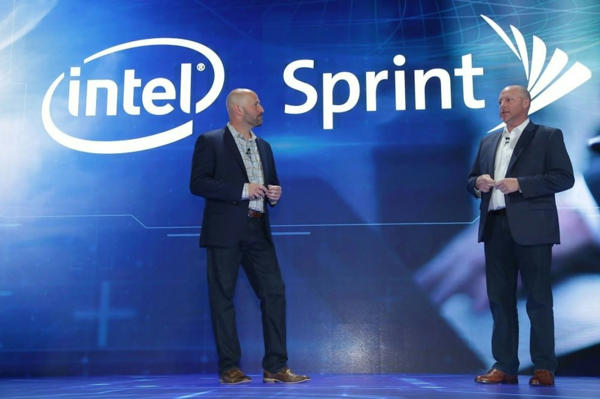 是Intel明年攜手Sprint合作銷售5G連網筆電 持續與品牌廠商、微軟深入合作這篇文章的首圖