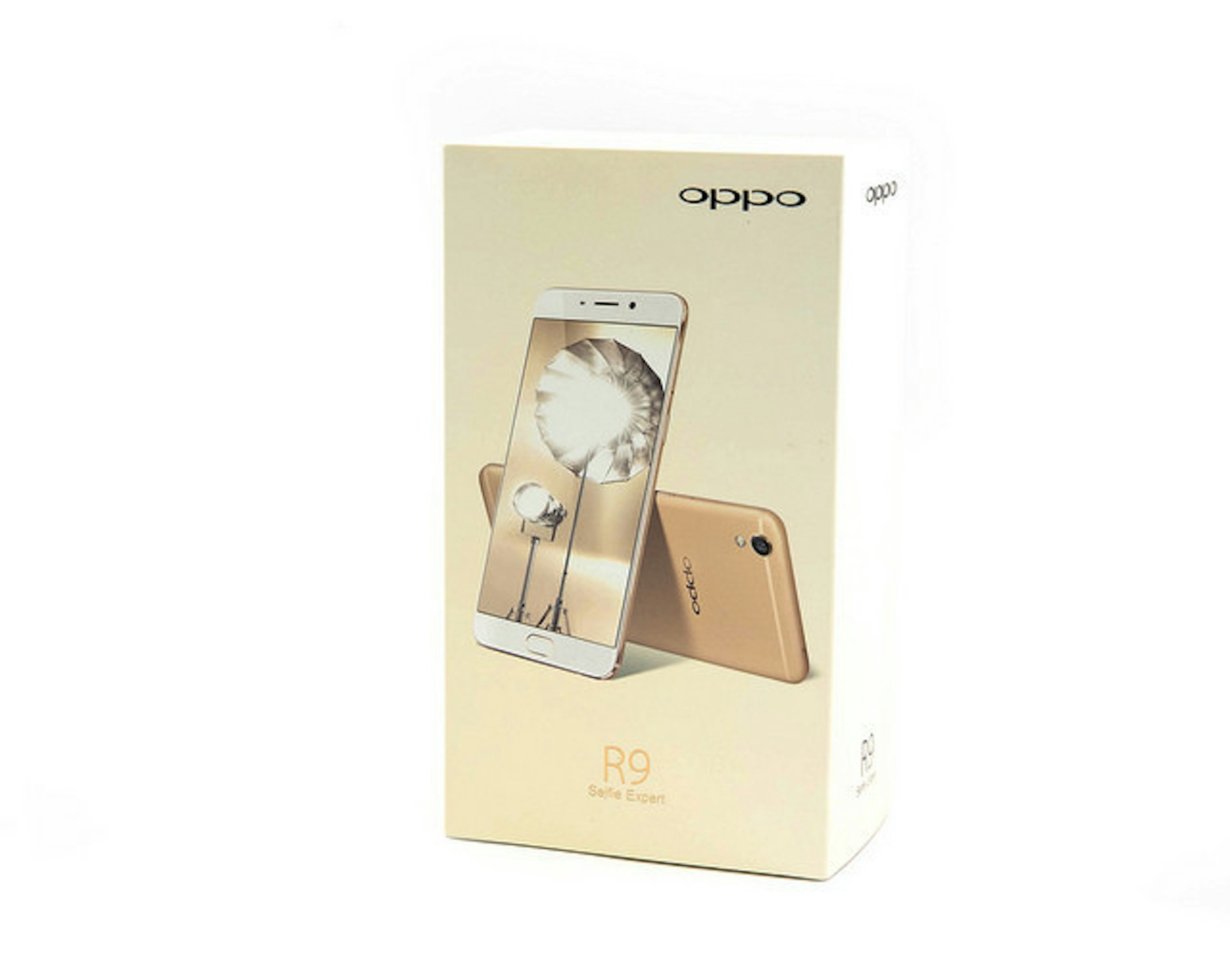 是最強自拍美型機？！十個不買 OPPO R9 的理由？！這篇文章的首圖