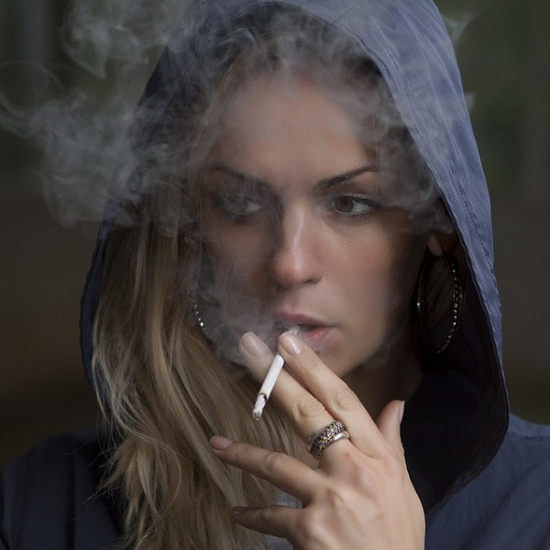是影響家人健康!別讓他們接觸「三手菸」的第2張圖