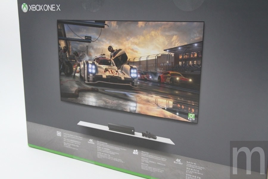 是開箱/預計在台推出、小巧機身塞入怪物效能的Xbox One X「黑潮版」這篇文章的第6圖
