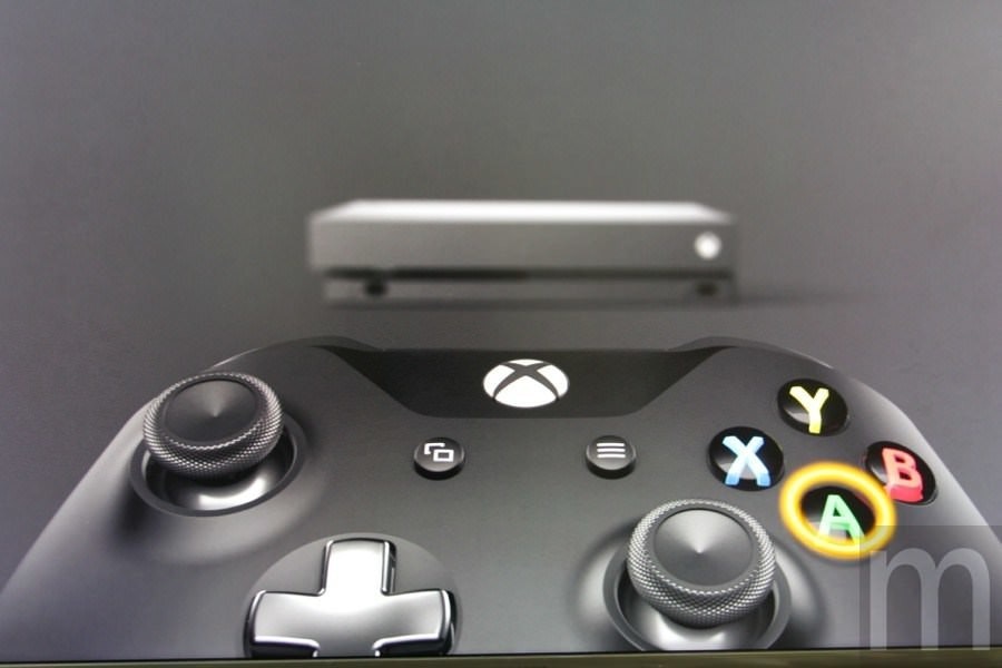 是開箱/預計在台推出、小巧機身塞入怪物效能的Xbox One X「黑潮版」這篇文章的第35圖
