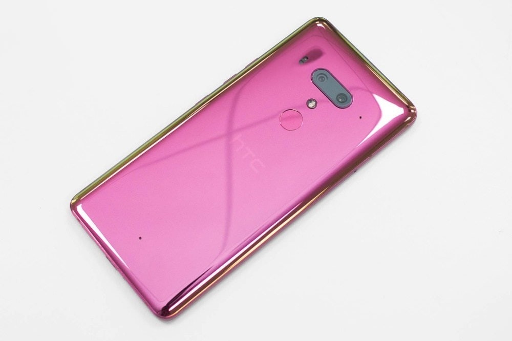 是動眼看/換上前後雙鏡頭、螢幕顯示佔比更高的HTC U12+的第15張圖
