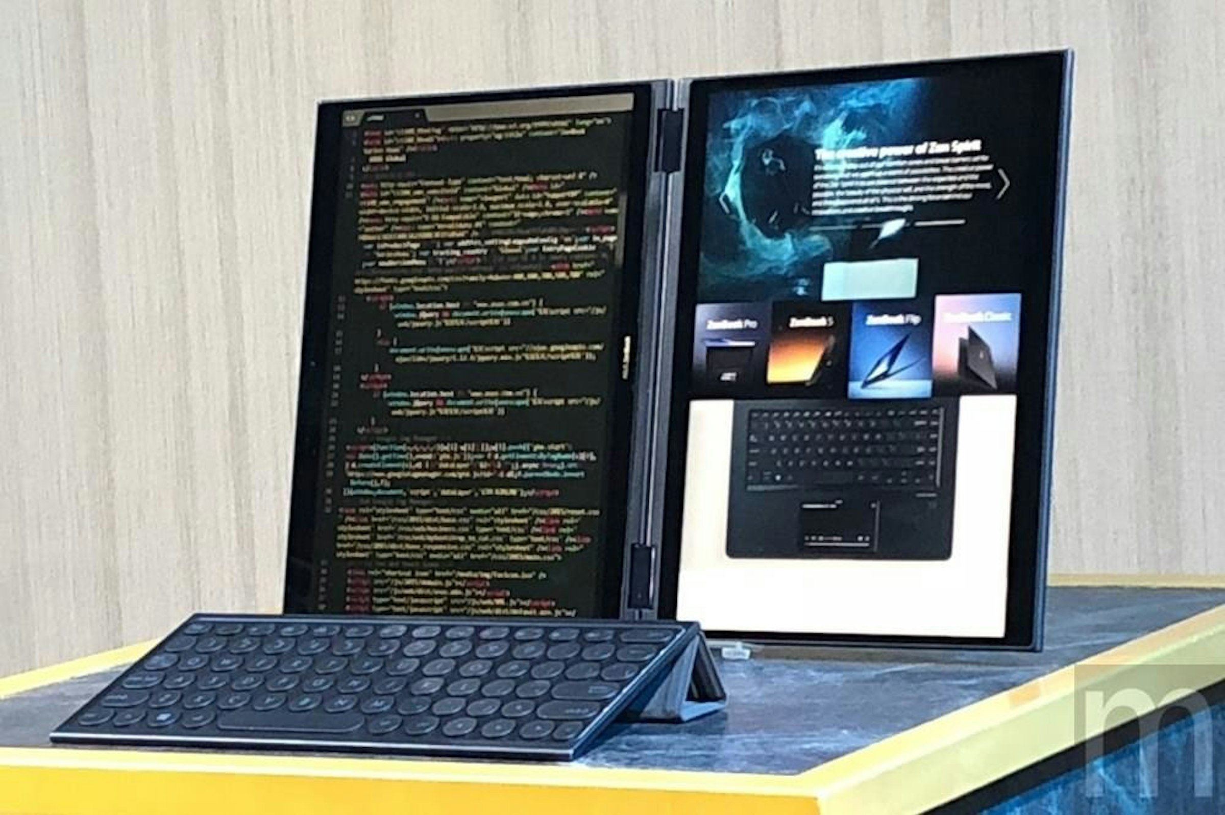 是華碩揭曉加入人工智慧的雙螢幕概念筆電「Project Precog」這篇文章的首圖