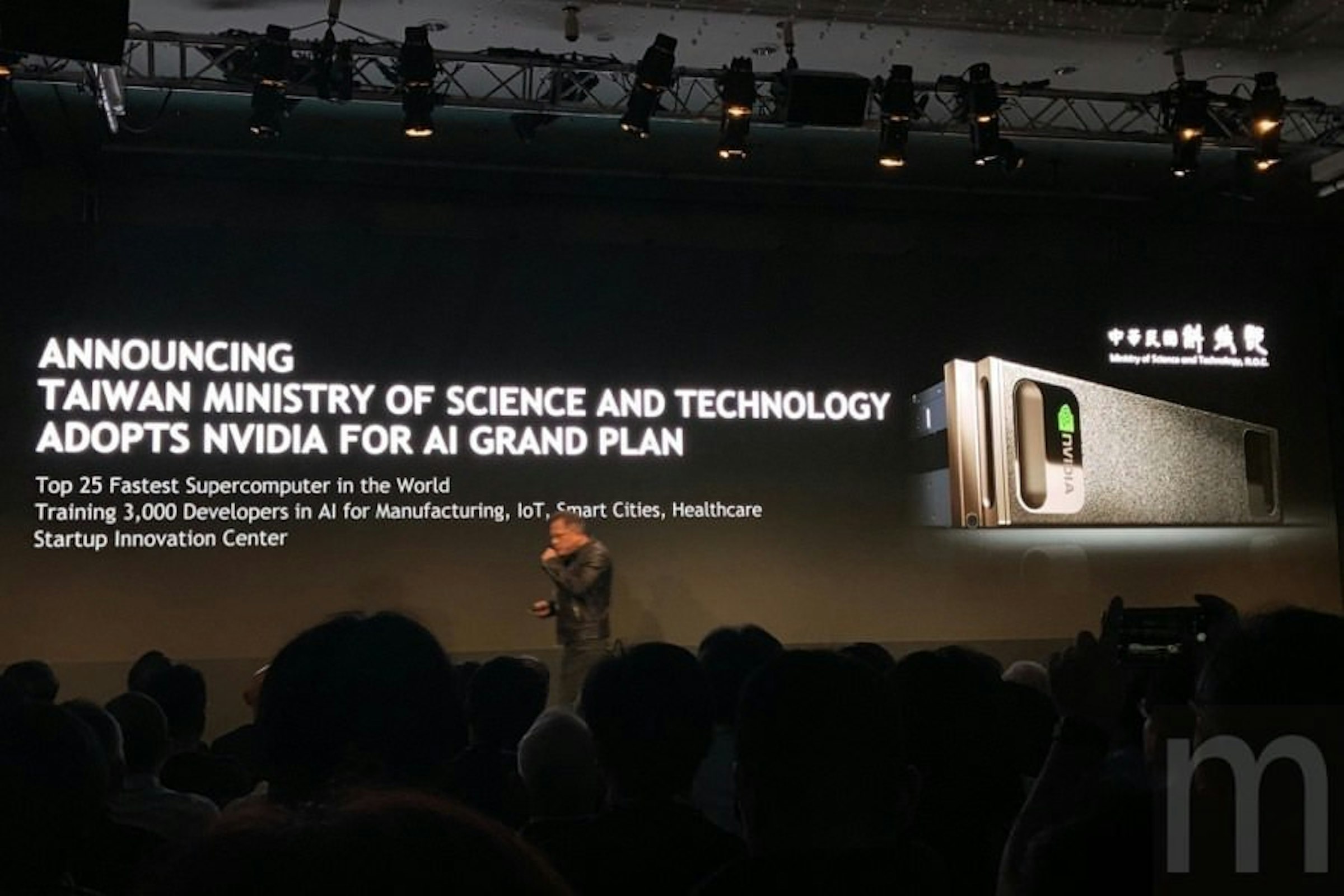 是NVIDIA：GPU取代CPU延續摩爾定律成長 加速推動人工智慧成長這篇文章的首圖