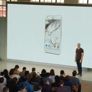 是Google自有品牌手機Pixel系列揭曉 首款整合人工智慧技術機種的第11張圖
