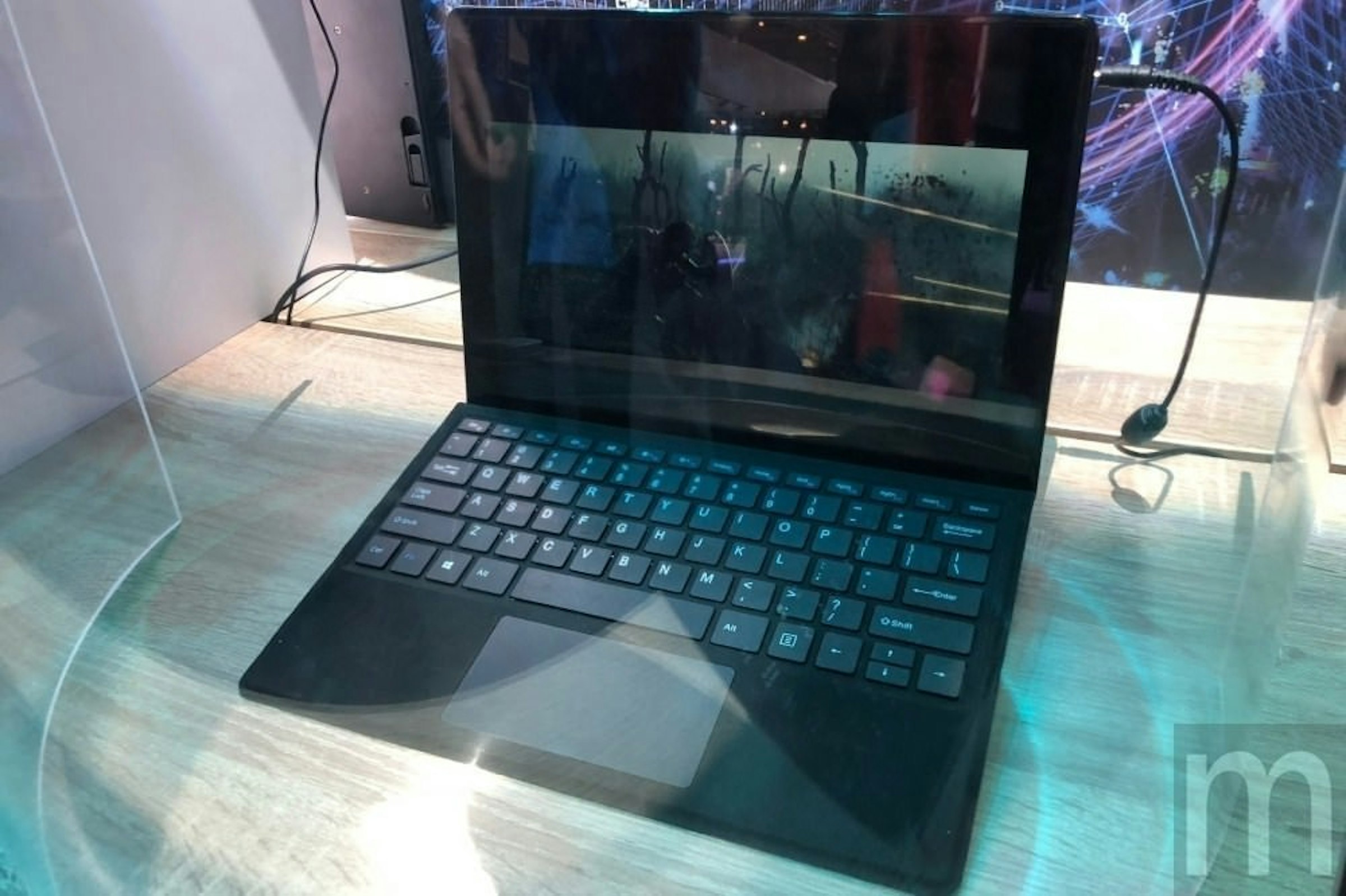 是Intel展示首款基於3GPP規範的5G連網筆電原型設計這篇文章的首圖