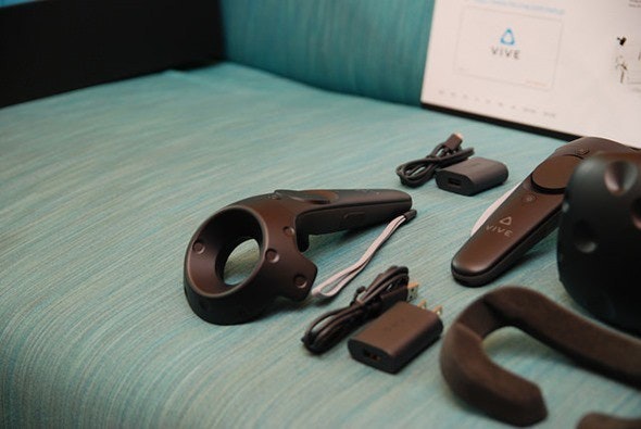 HTC VIVE