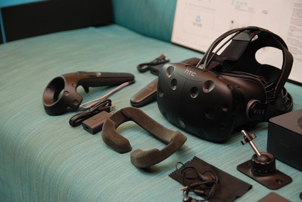 HTC VIVE