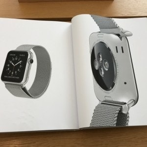 是蘋果設計書《Designed by Apple in California》快速動手翻 收錄各項經典產品的第29張圖