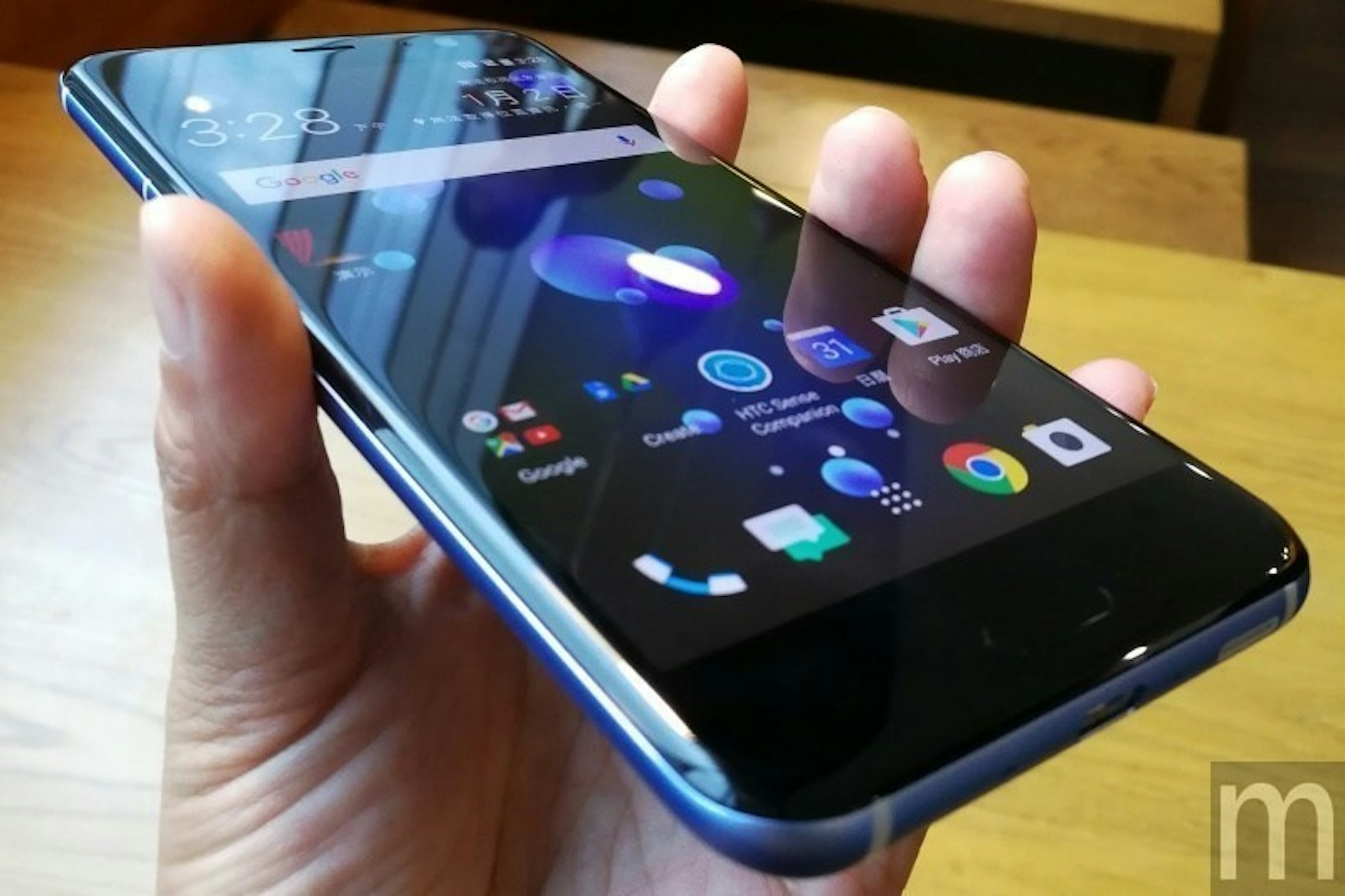 是HTC計畫與Google合作新款Android One手機 保留邊框操作介面這篇文章的首圖