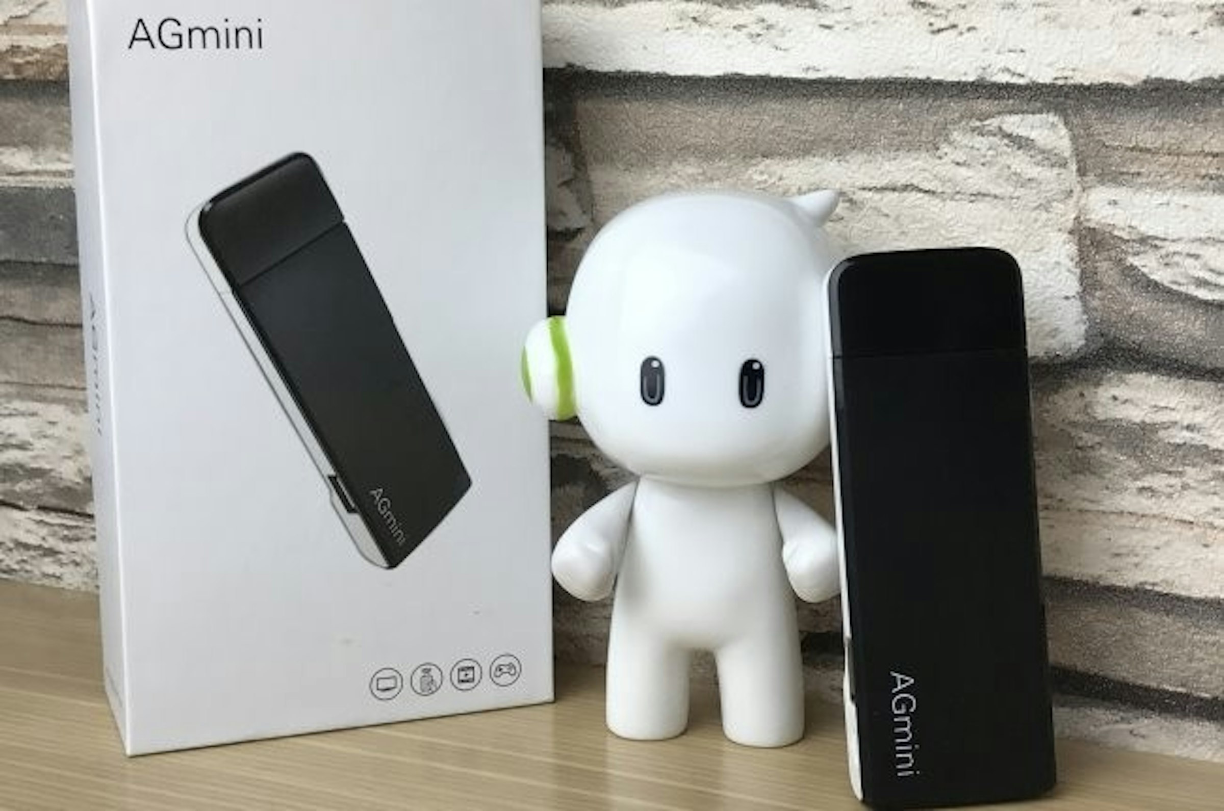 是出國時電視節目看不懂，帶上「AGmini 電視棒」讓你娛樂百分百這篇文章的首圖