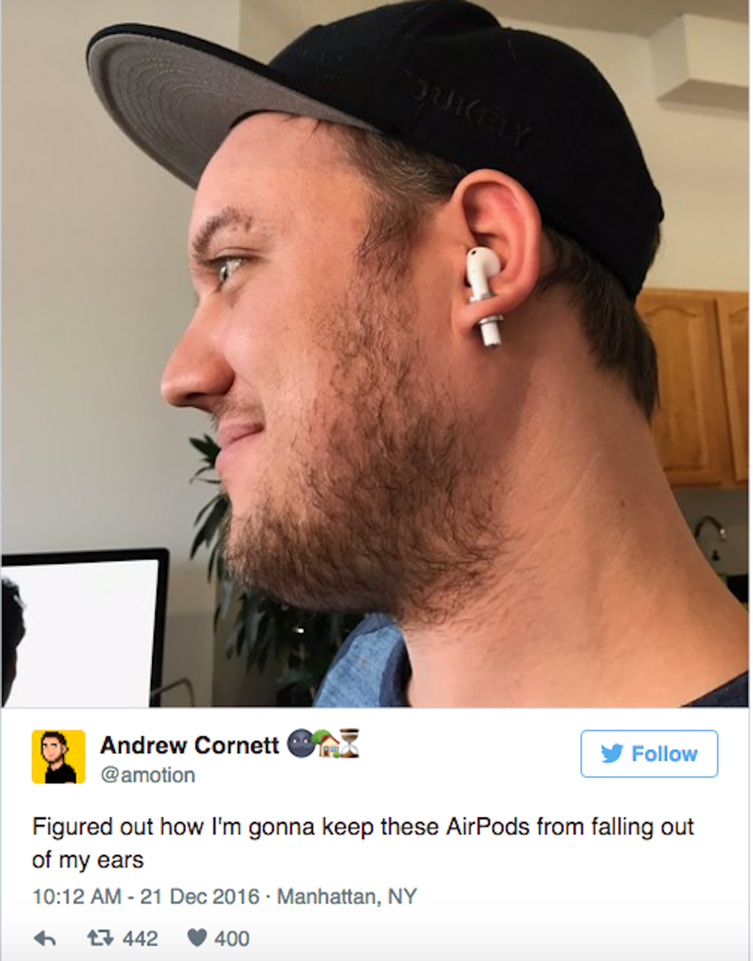 是還在吐槽最新的Apple Airpods耳機很容易掉？教你戴Apple AirPods的正確姿勢！這篇文章的首圖