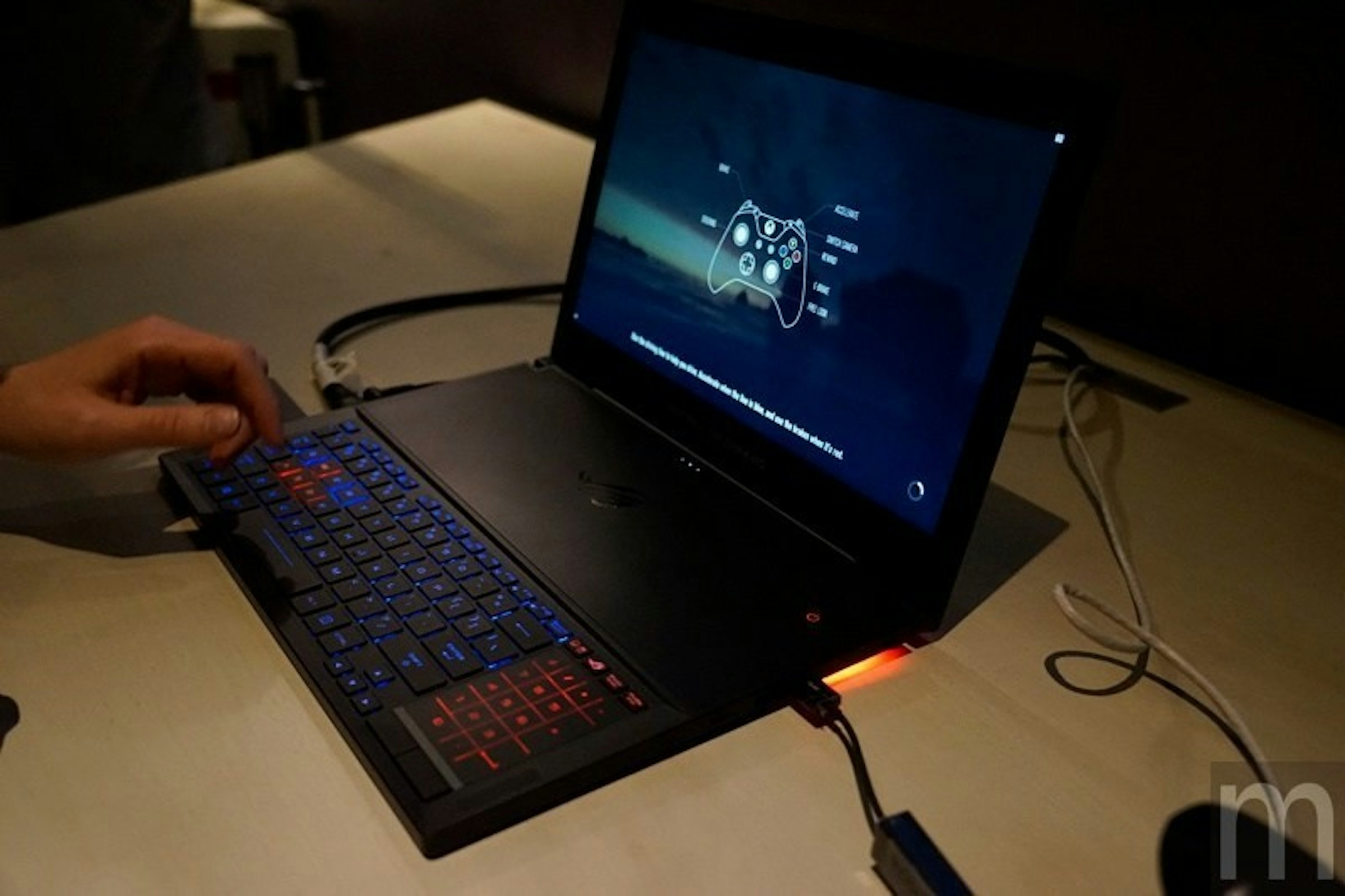 是華碩首款Max-Q設計輕薄遊戲筆電 ROG Zephyrus售價確認為9萬9000元這篇文章的首圖