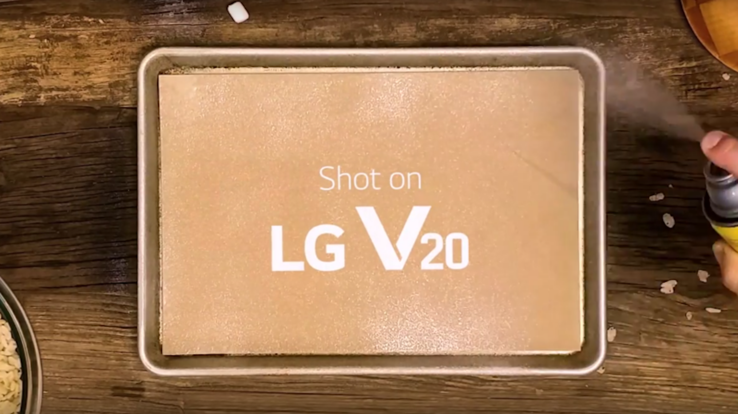 是牛軋糖滋味 LG釋出旗艦新機V20操作介面預覽內容這篇文章的首圖