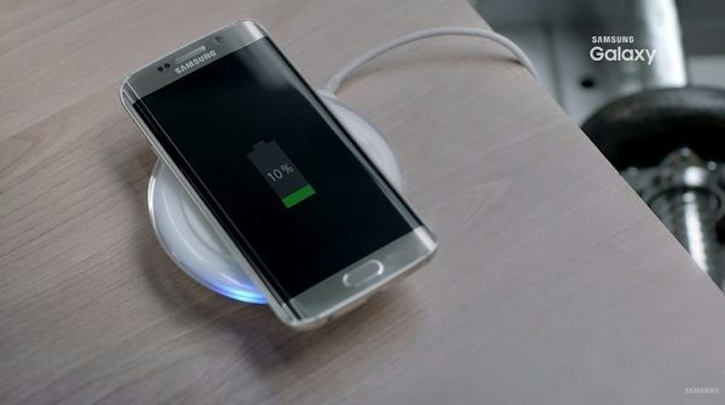 是Samsung Galaxy S7 有防水、無線充電！ 有圖有真相，還有60秒視頻說明一切！這篇文章的首圖