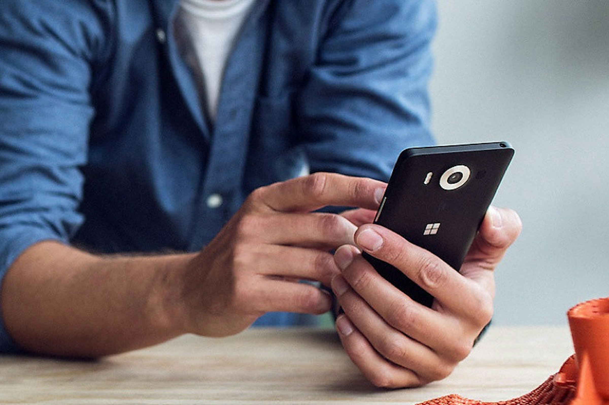 是Lumia 950悄悄登台銷售 資費最快本週公布這篇文章的首圖