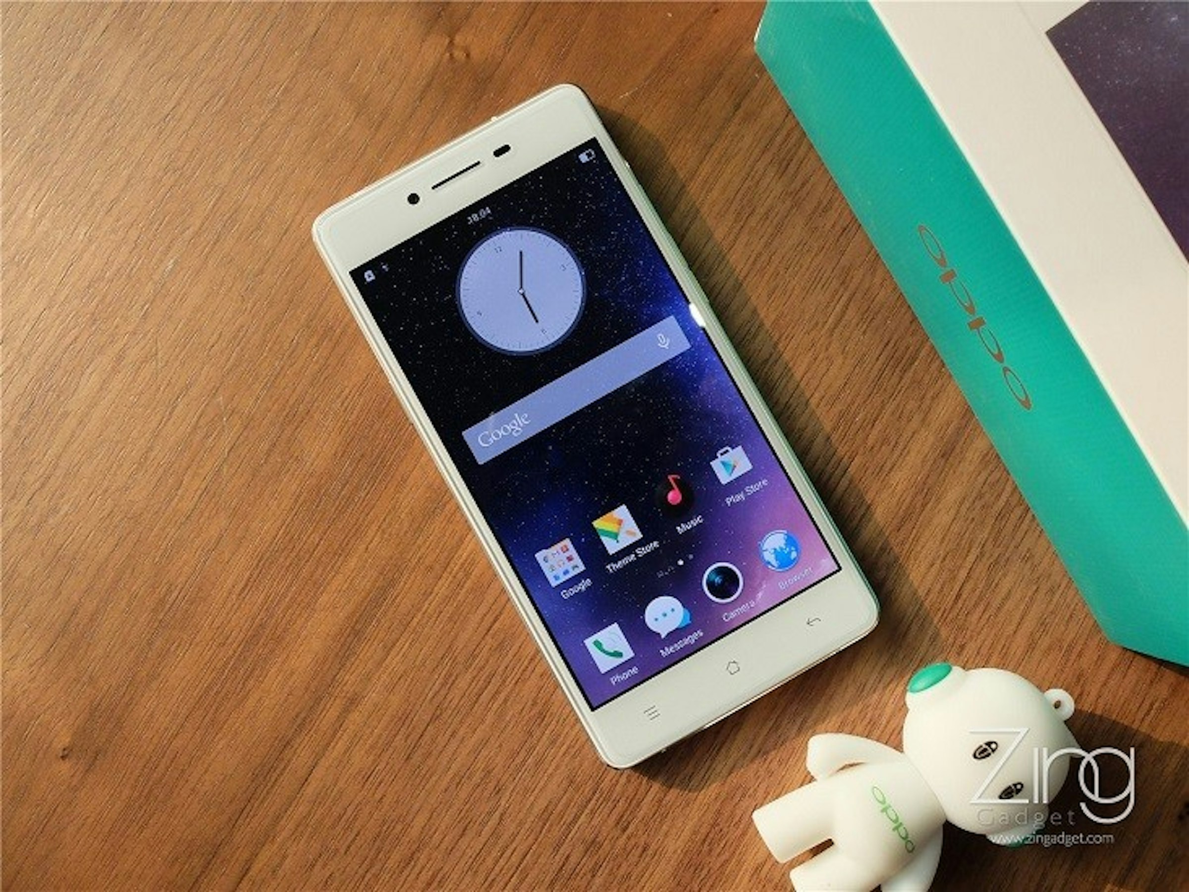 是OPPO R7開箱上手！！皮薄餡靚，品質優良！這篇文章的首圖