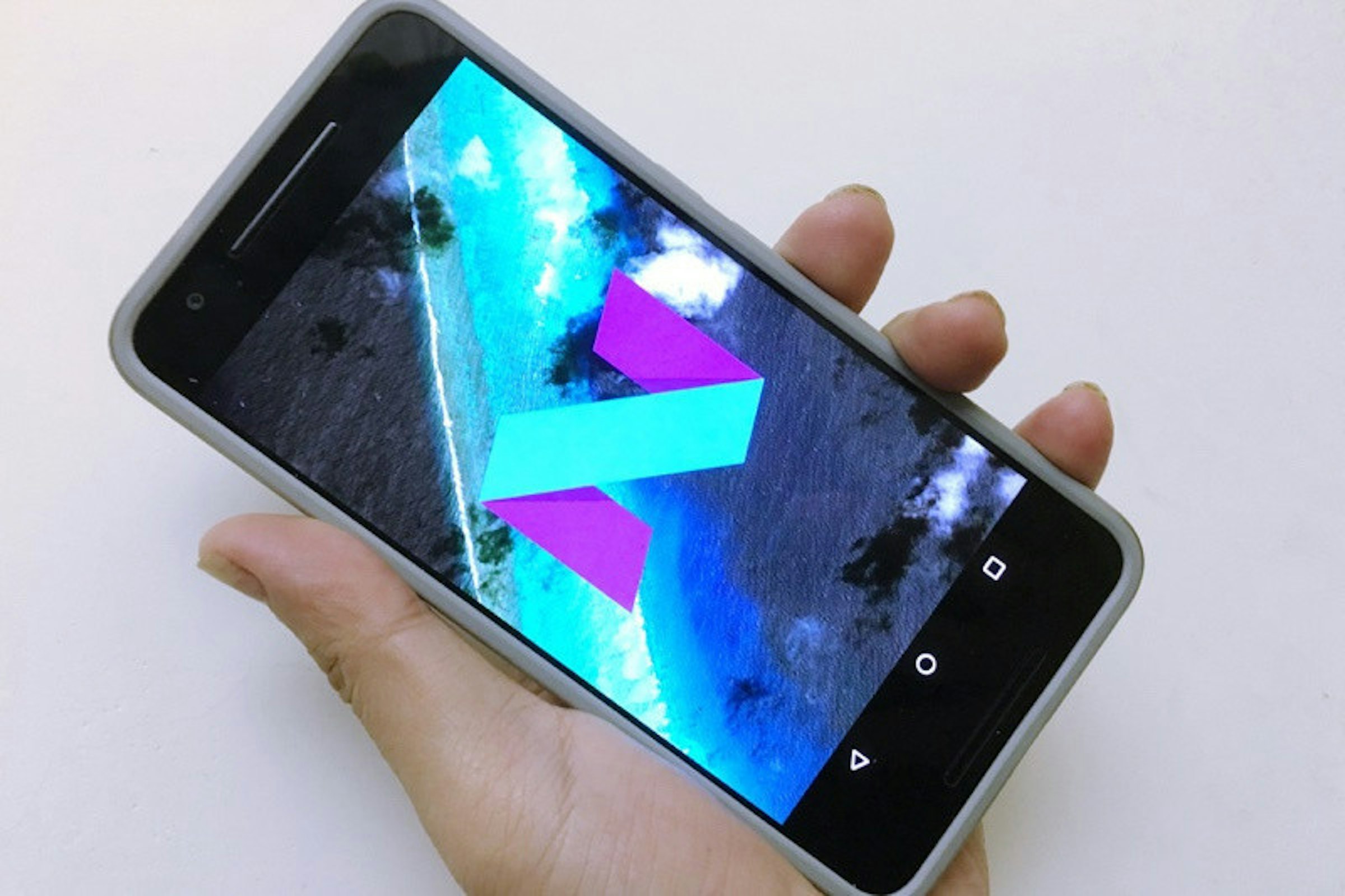 是Android N預覽加入強化VR效果、App功能捷徑這篇文章的首圖