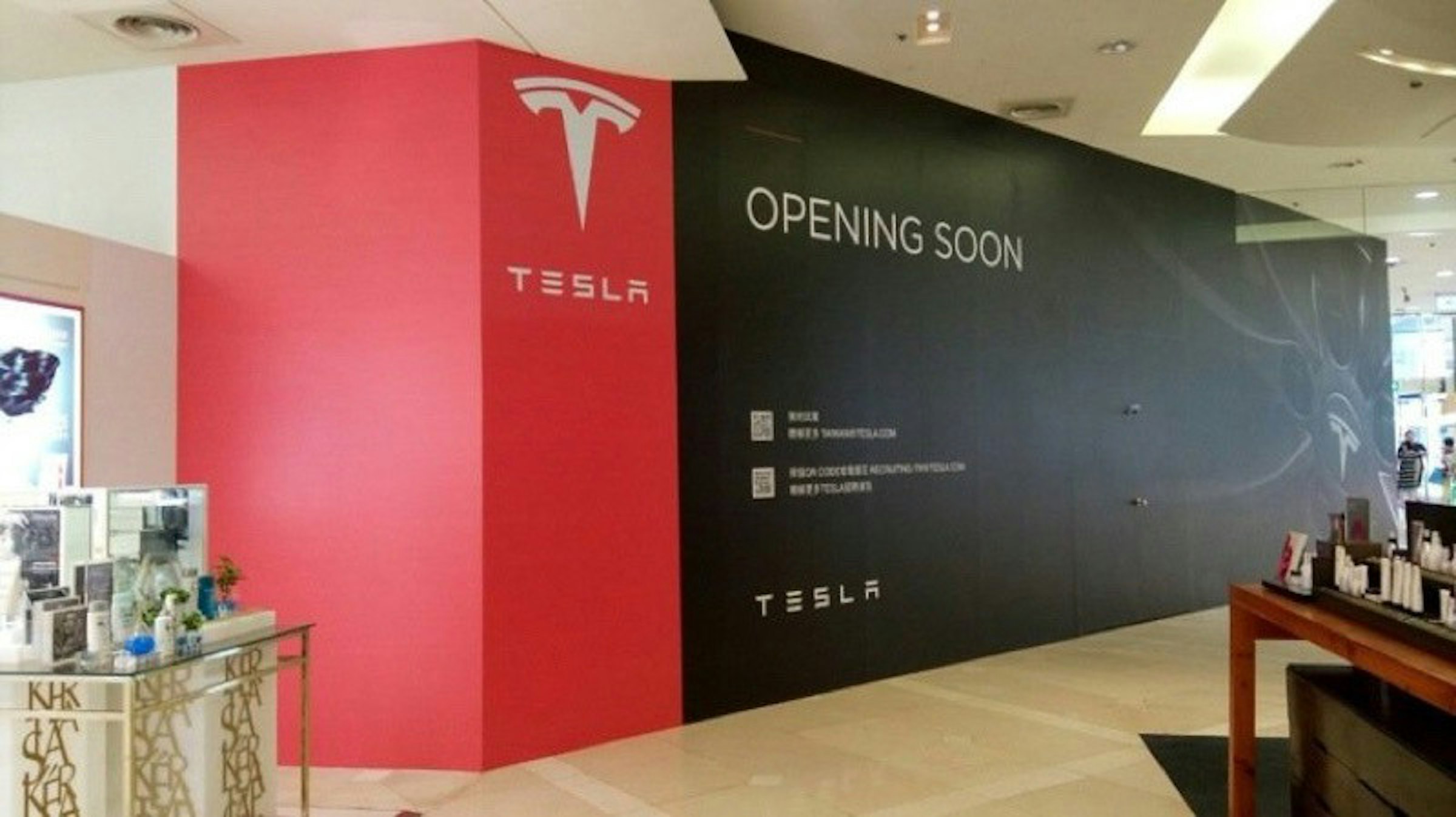 是Tesla台灣首店確定進駐信義新光三越這篇文章的首圖