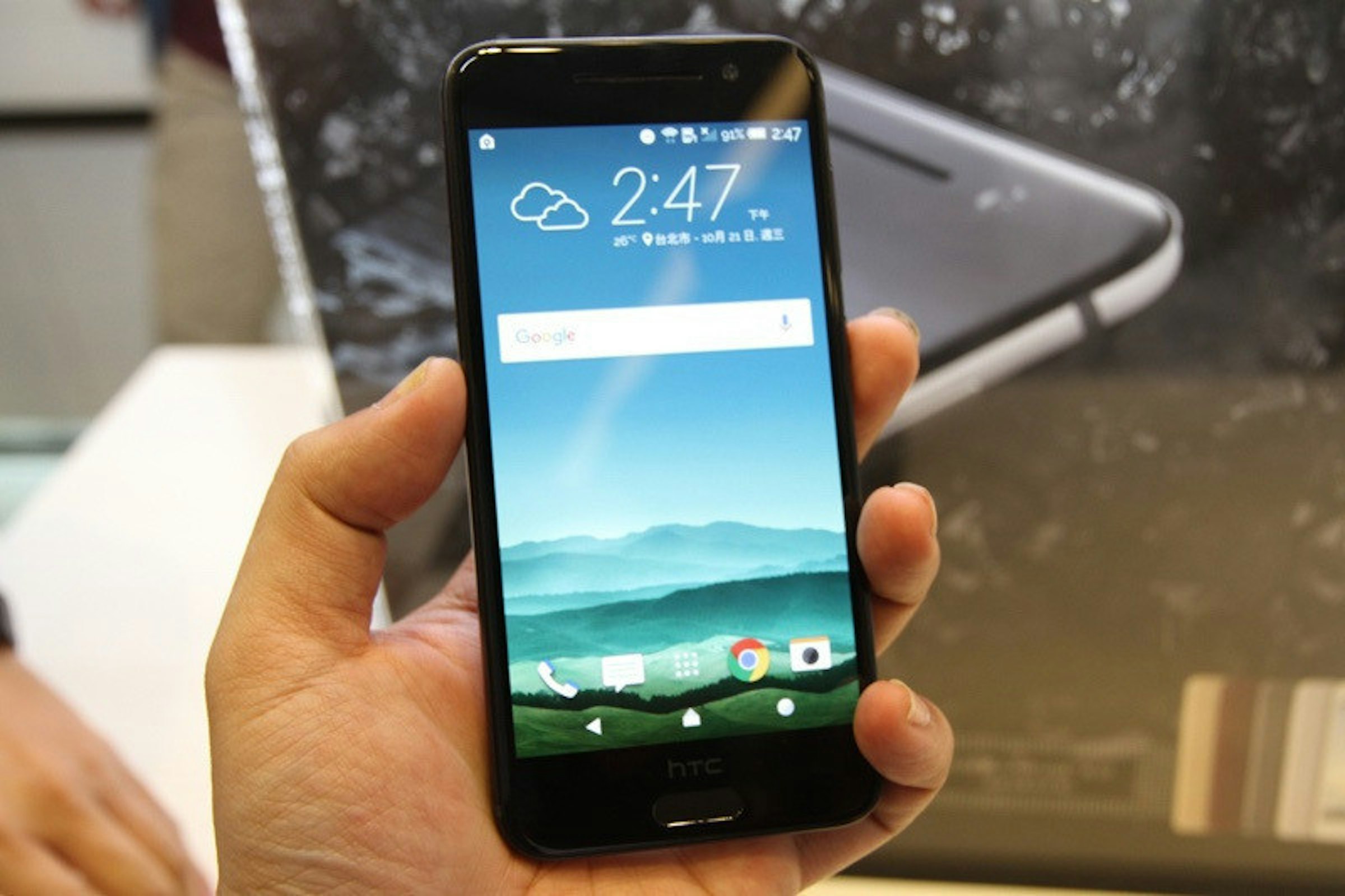 是傳HTC新旗艦機以「香水」為稱 明年2月揭曉這篇文章的首圖
