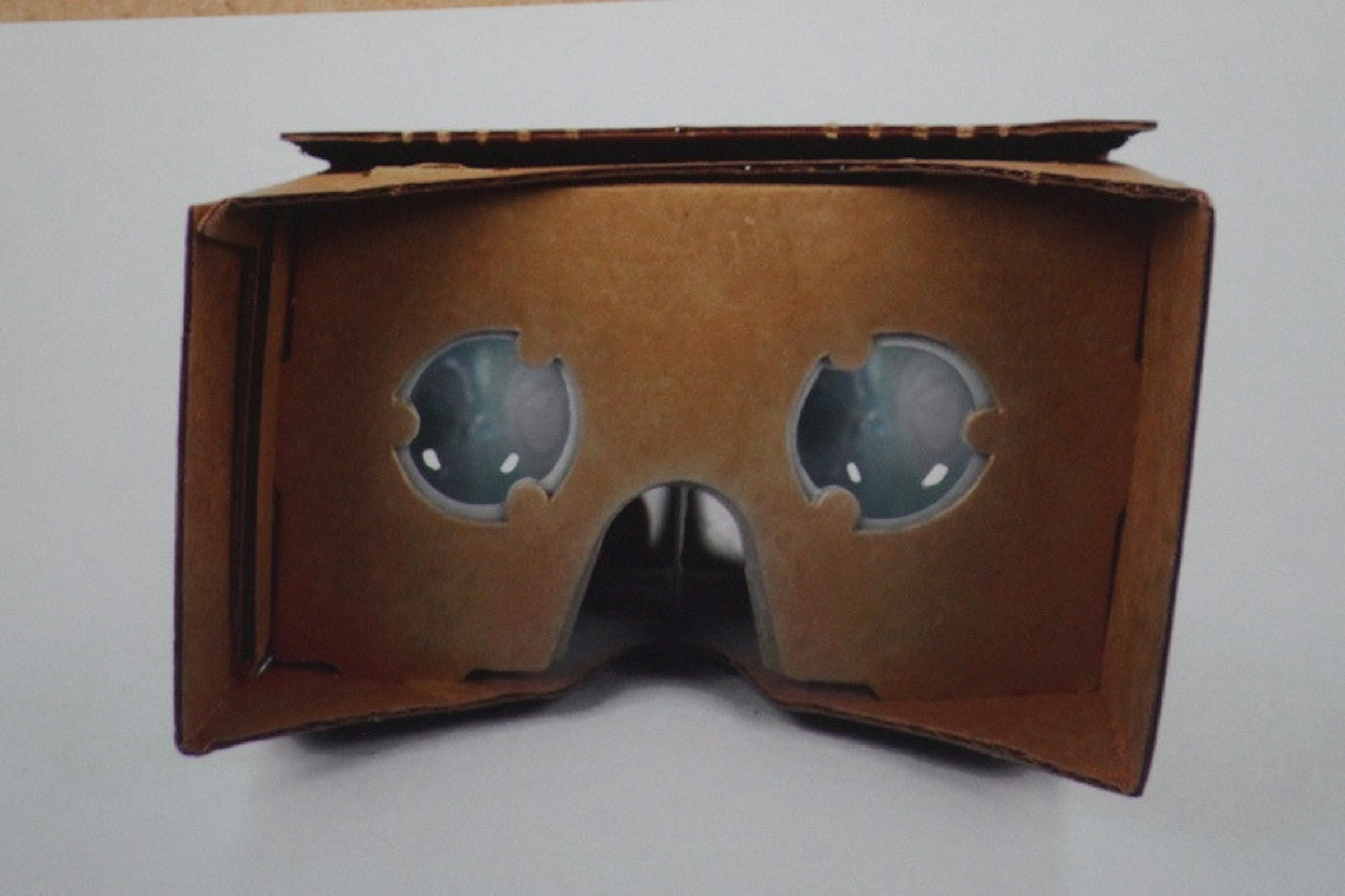 是Google將以Cardboard深入體驗《星際大戰》這篇文章的首圖