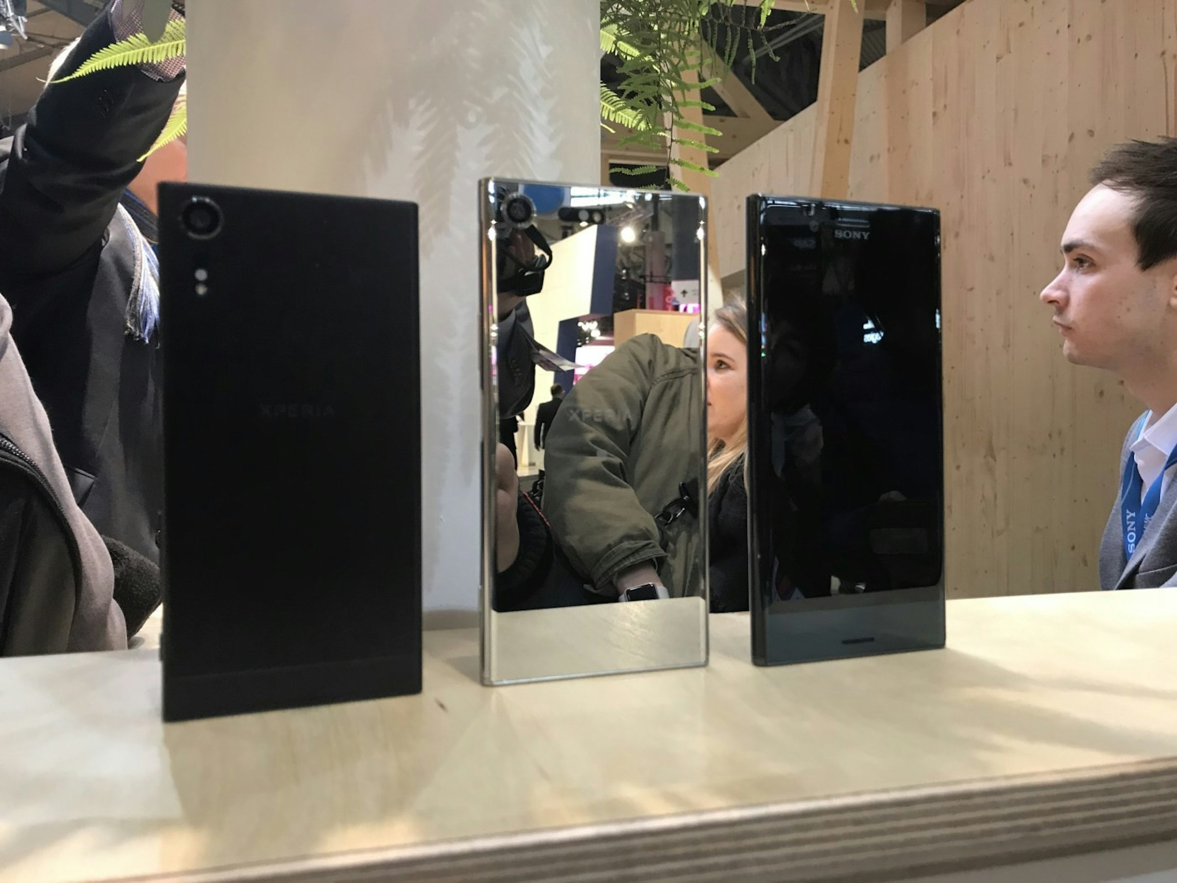 是Sony高階旗艦手機走精緻路線，吸引喜愛拍攝族群這篇文章的首圖