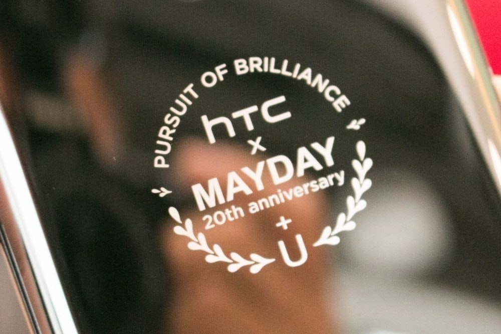 是動眼看/換上前後雙鏡頭、螢幕顯示佔比更高的HTC U12+的第6張圖