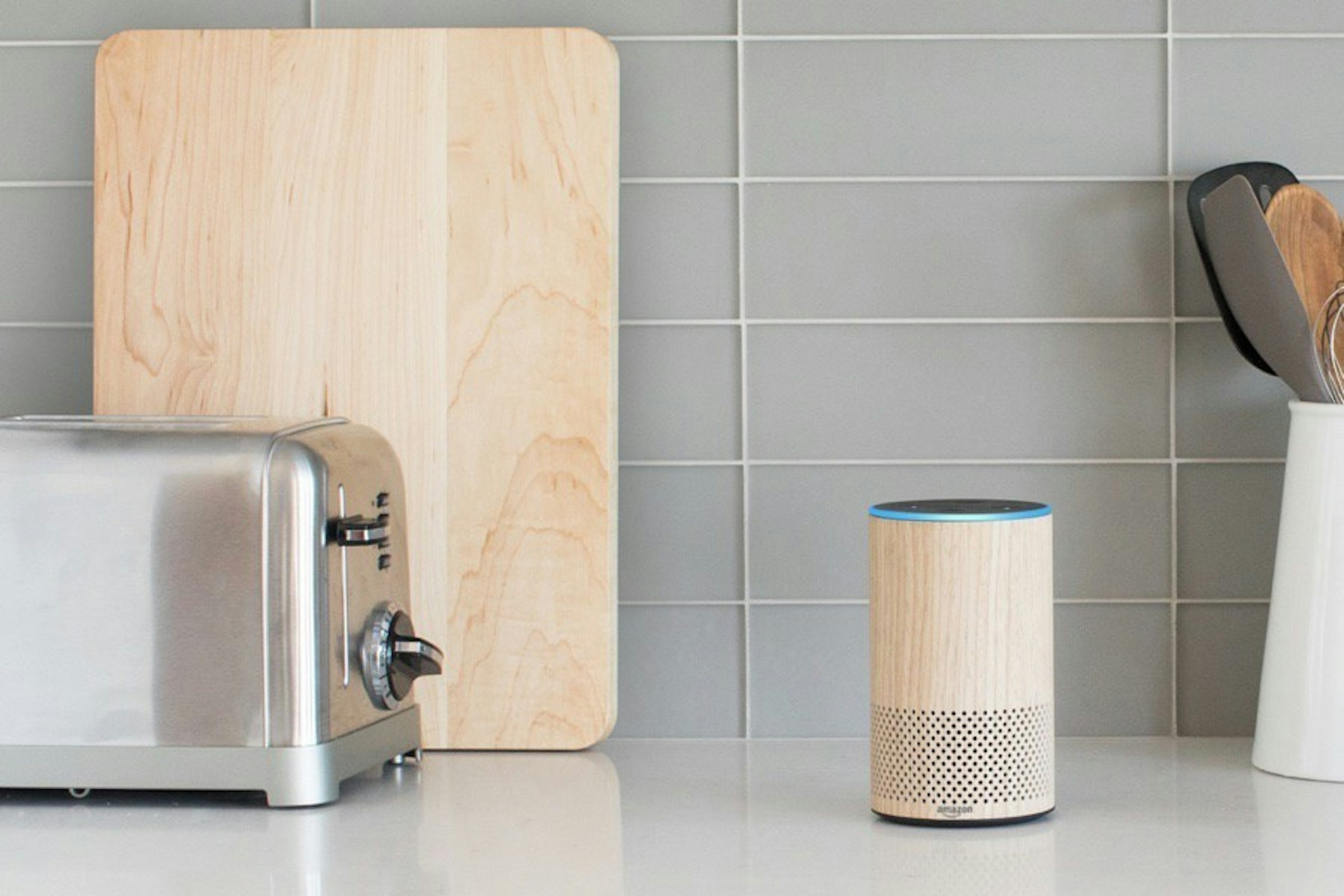 是亞馬遜更新Echo智慧喇叭設計、推出強化版Echo Plus這篇文章的首圖