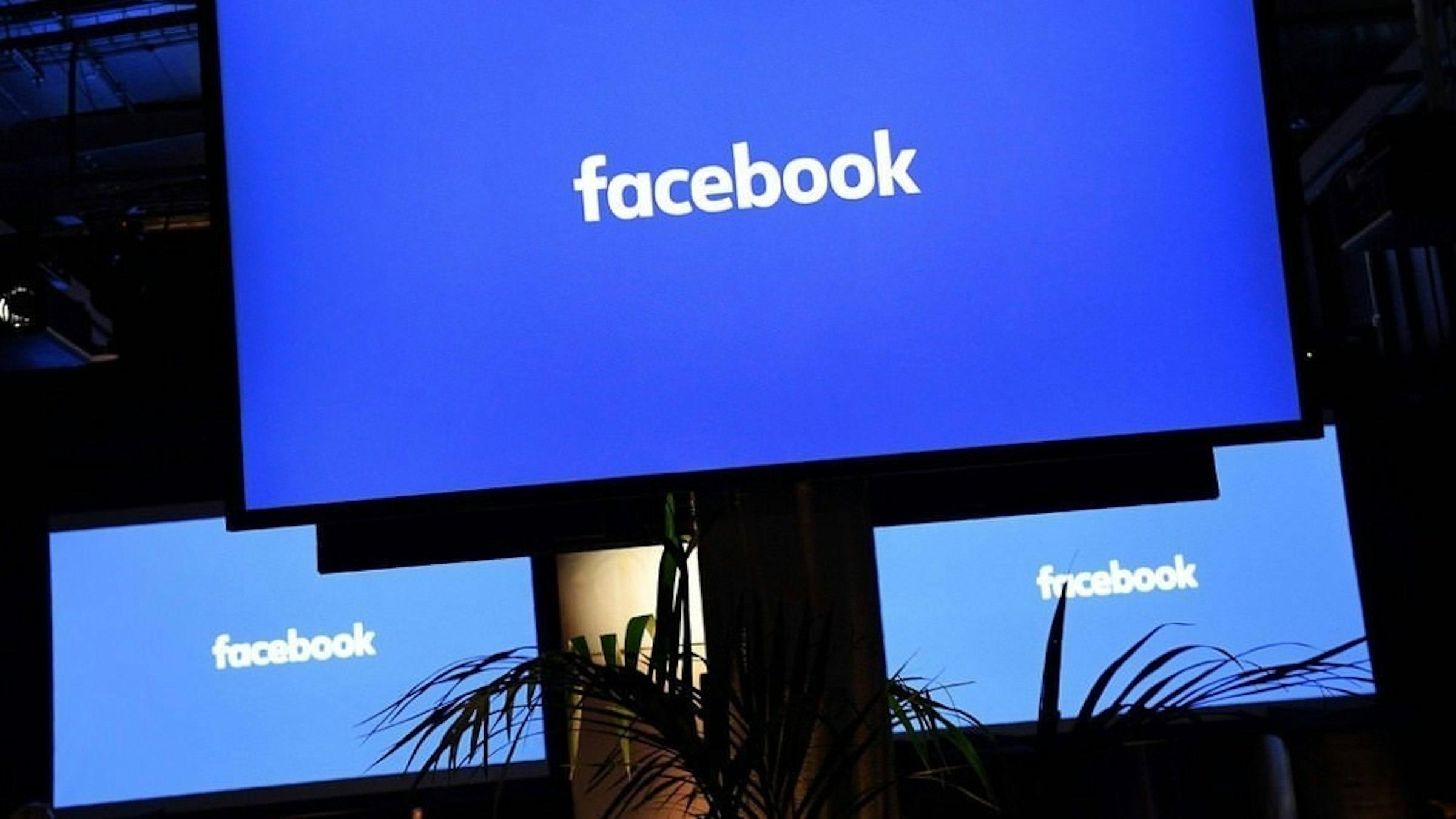 是因近期用戶隱私遭竊風波影響 Facebook可能延後推出智慧喇叭產品這篇文章的首圖