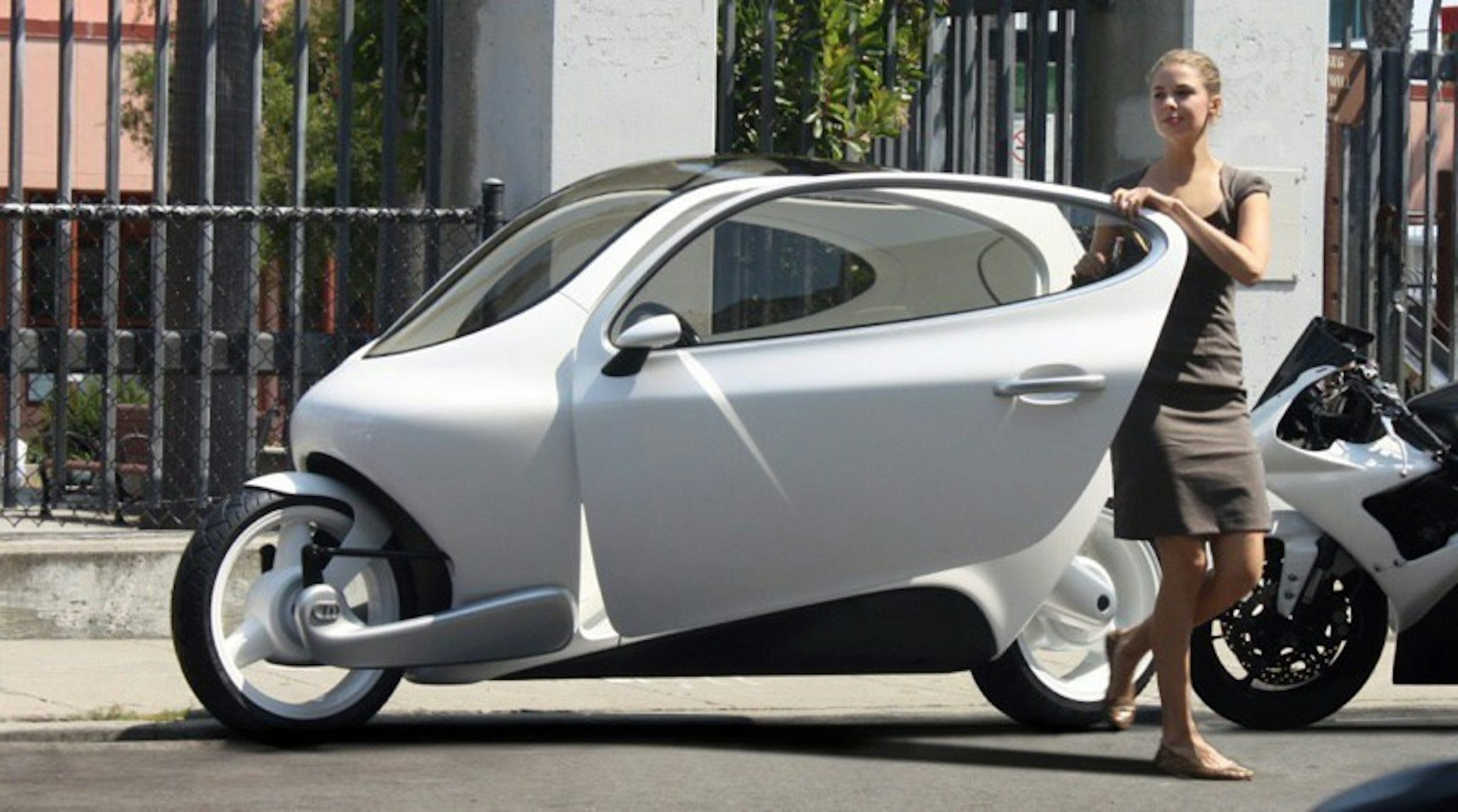 是iCar持續研發？ 傳蘋果將收購自動平衡電動機車廠商Lit Motors這篇文章的首圖