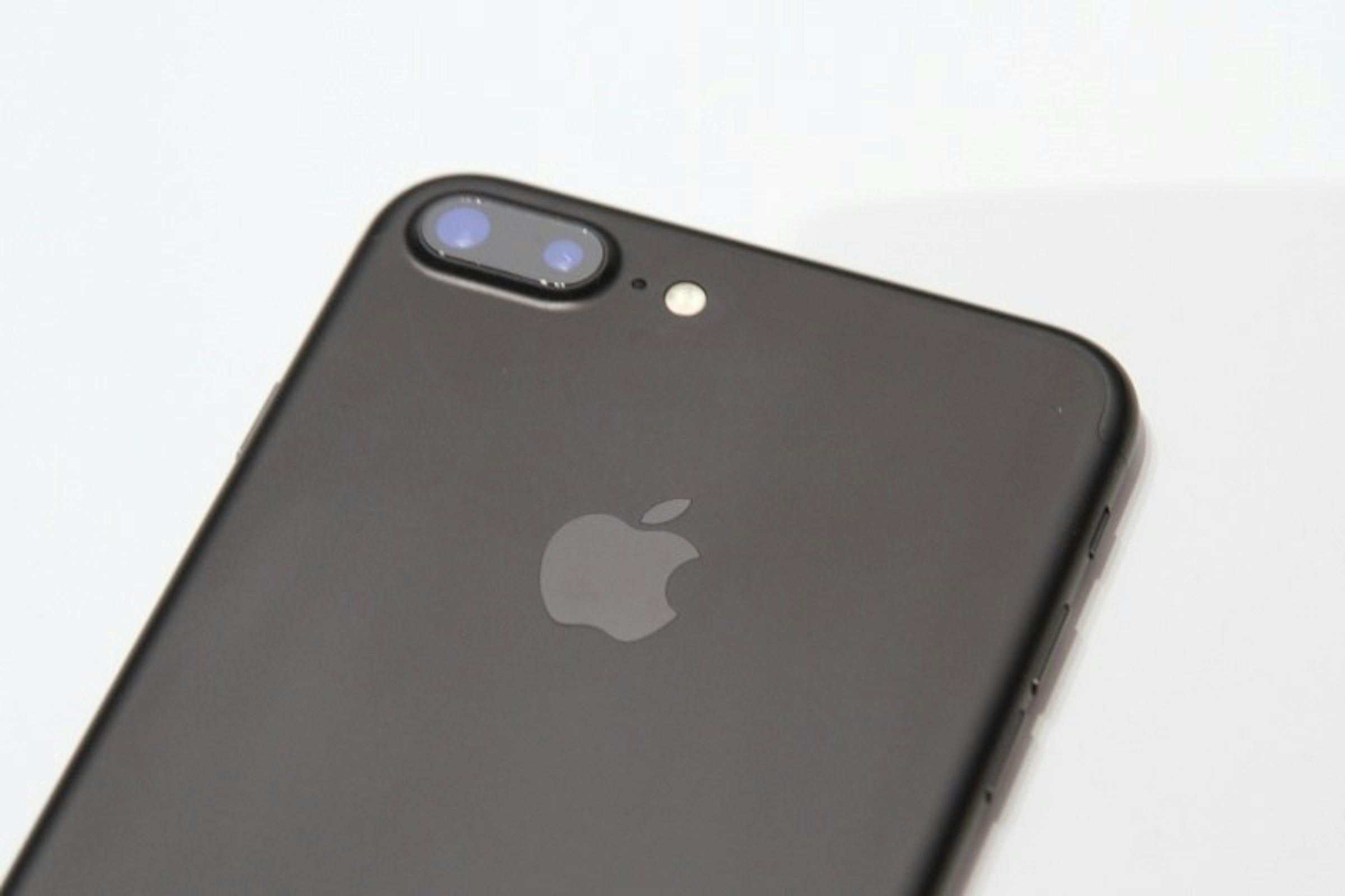 是傳蘋果與富士康、和碩討論iPhone移回美國境內生產可行性這篇文章的首圖