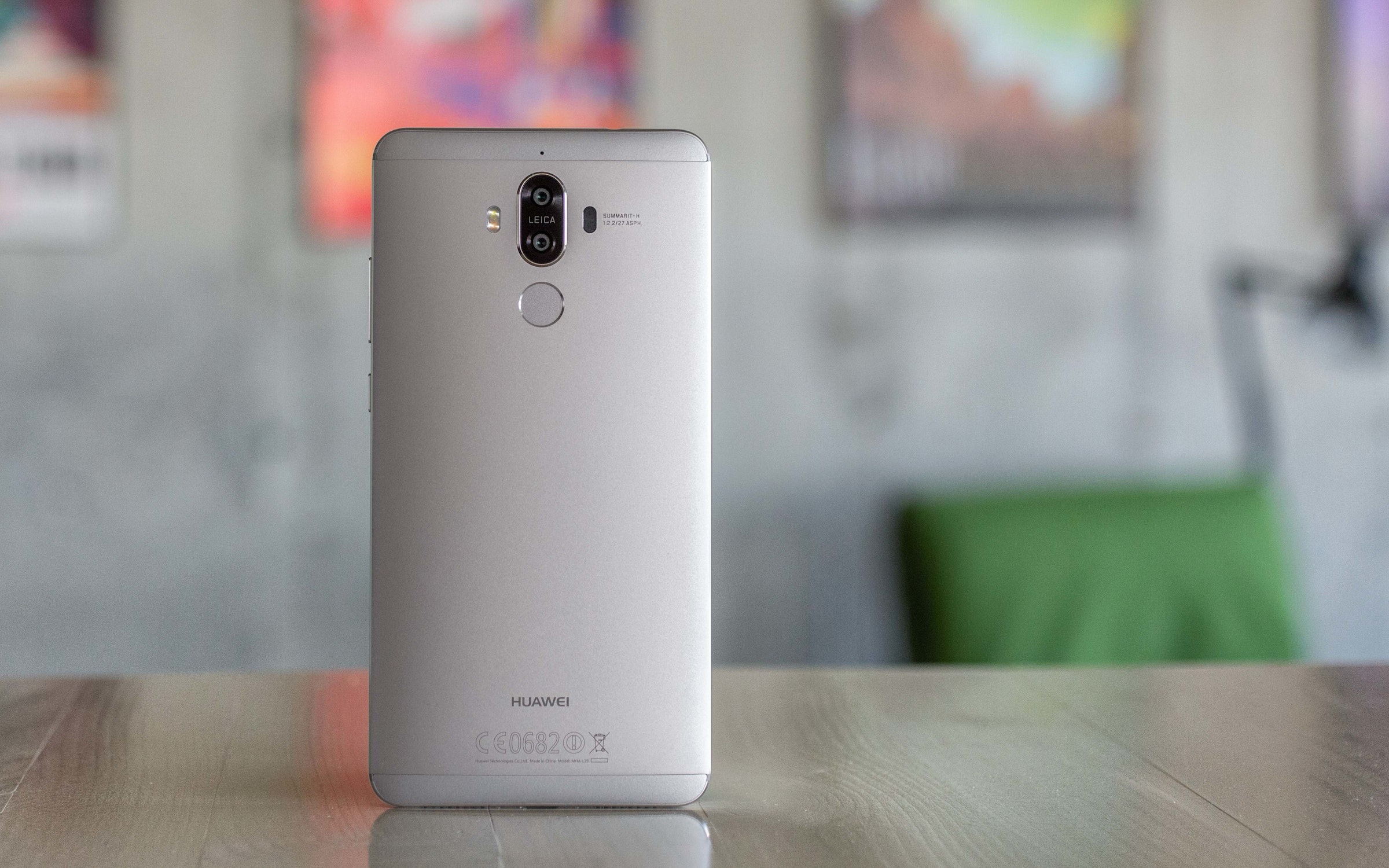 是Huawei Mate 10將採用無邊全屏幕設計,並暗示退出入門市場?的第3張圖