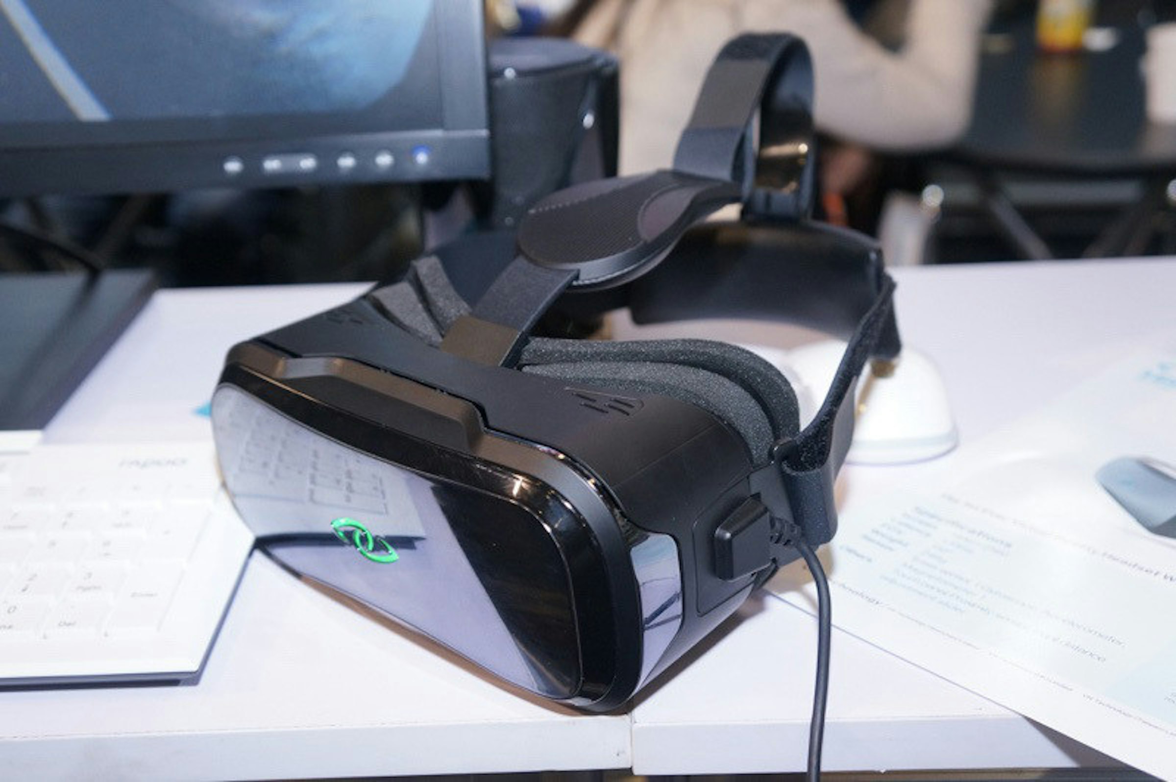 是解析度更高 3Glasses將推4K VR顯示器這篇文章的首圖