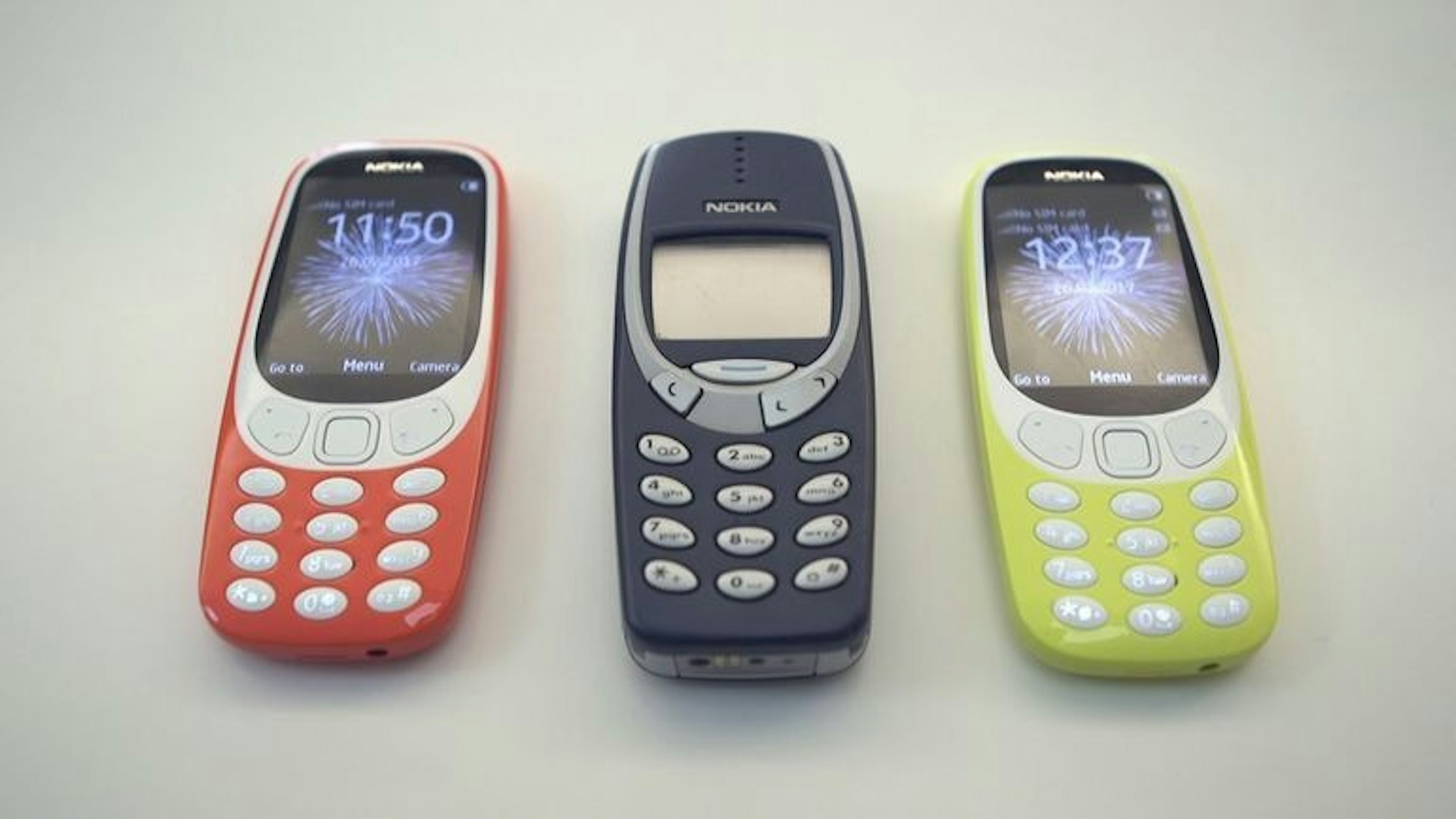 是【MWC17上手】除了經典深藍色之外，已不再是我們熟悉的NOKIA 3310！更萌、更強，橘黃色更搶眼！這篇文章的首圖