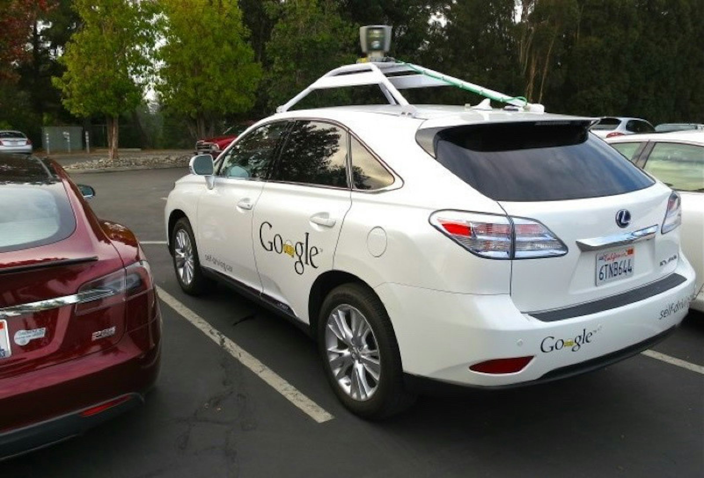 是Google無人車擦撞巴士 自動駕駛首度失靈這篇文章的首圖