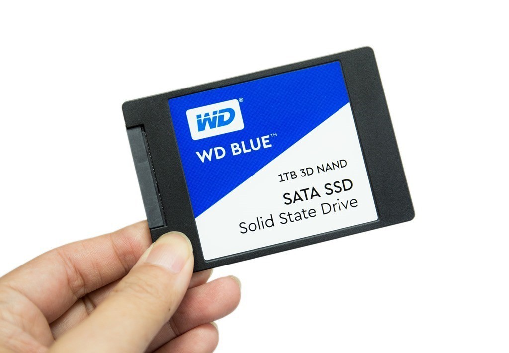 最有感的升級！馬上升級SSD 固態硬碟吧！WD Blue 3D NAND SSD 1TB 開箱