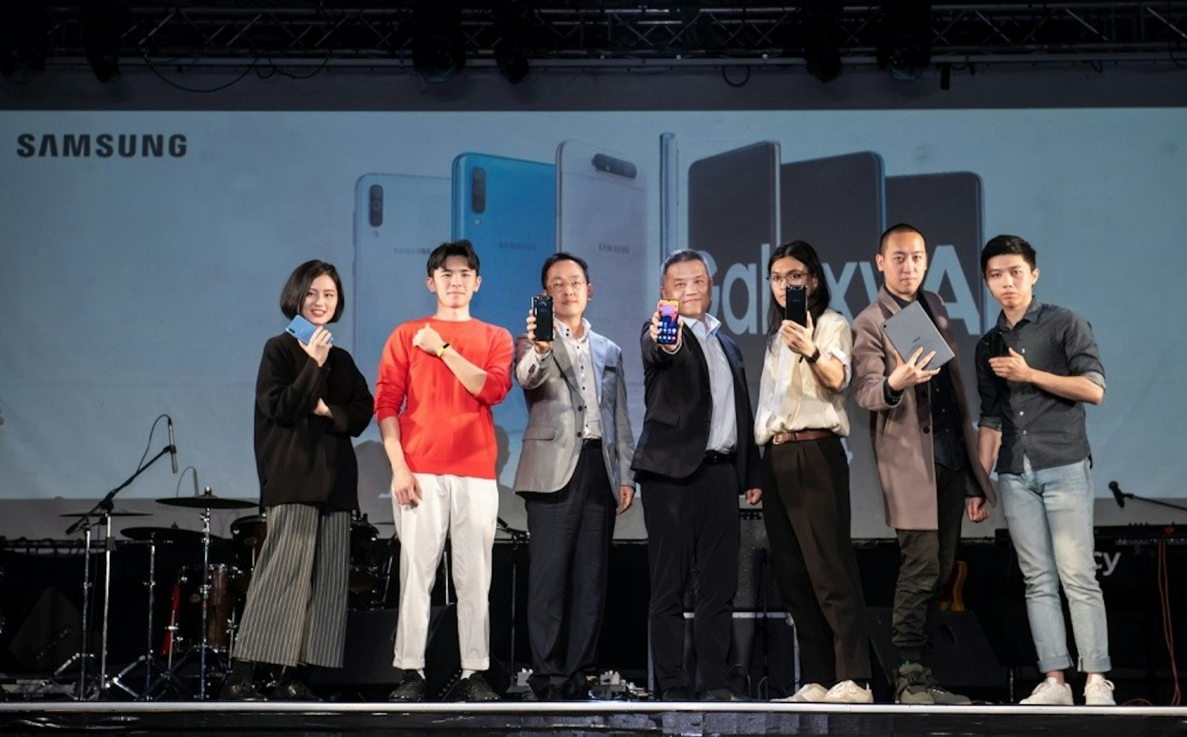 是三星一口氣在台公布10款Galaxy手機、平板與穿戴裝置，以中階機種滿足市場需求這篇文章的首圖