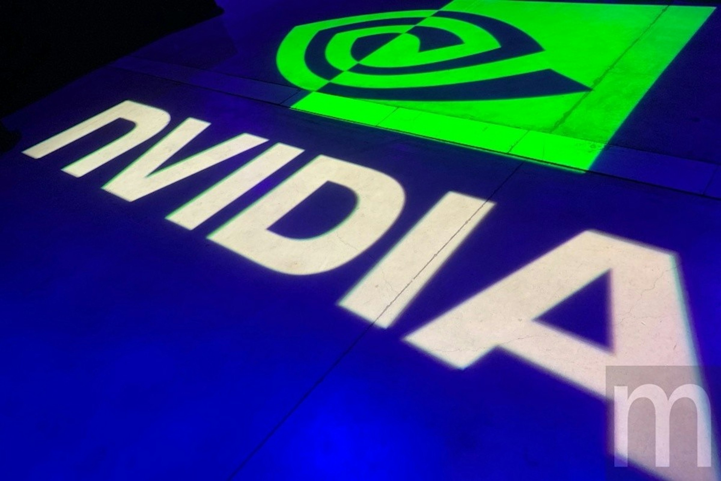 是黃仁勳認為NVIDIA有能力打造更聰明的自駕系統這篇文章的首圖