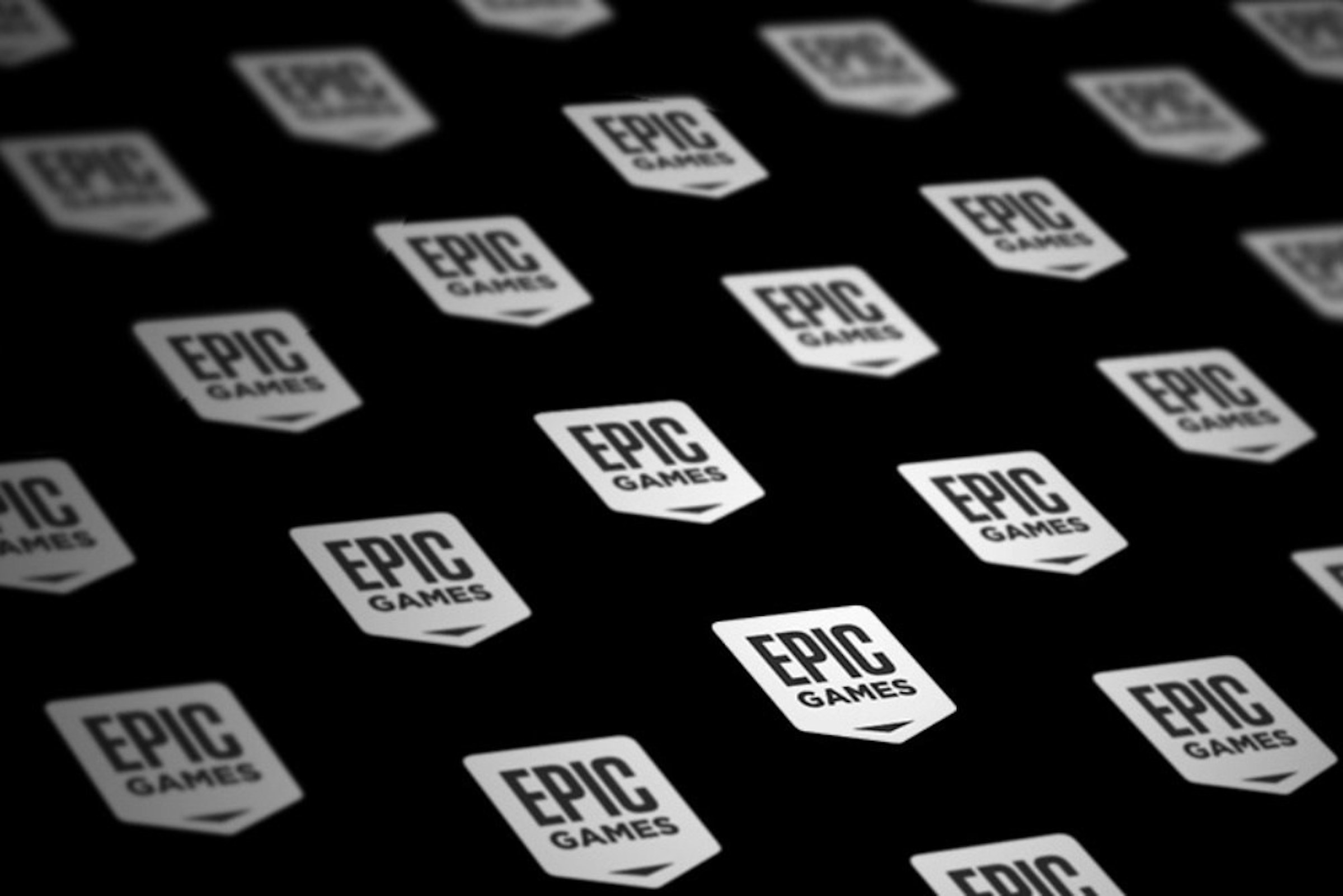 照片中提到了LPC、EPIC、EPIC，跟萬花筒有關，包含了單色、牌、產品設計、黑與白、圖案