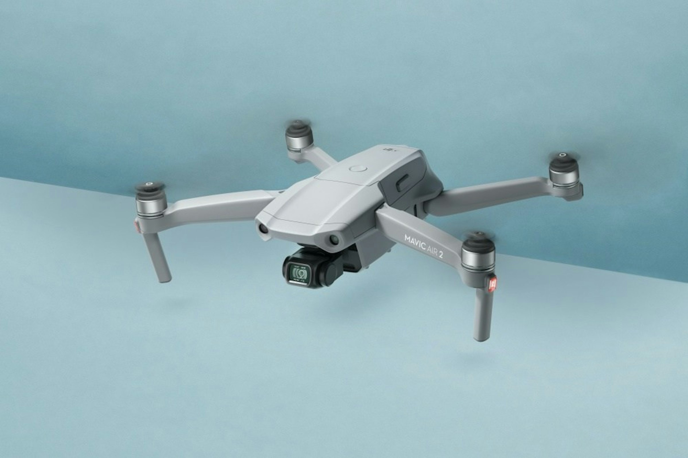 照片中提到了MAVIC AIR 2，跟麥肯有關，包含了dj mavic air 2、大疆Mavic Air 2、大疆Mavic Air、DJI Mavic 2 Pro、DJI Mavic Mini