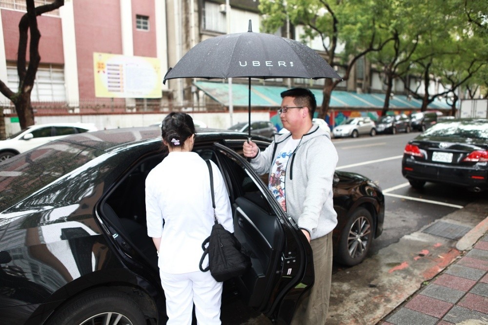 Uber 台灣正式成為境內公司服務交易免收海外刷卡手續費- 小黑电脑