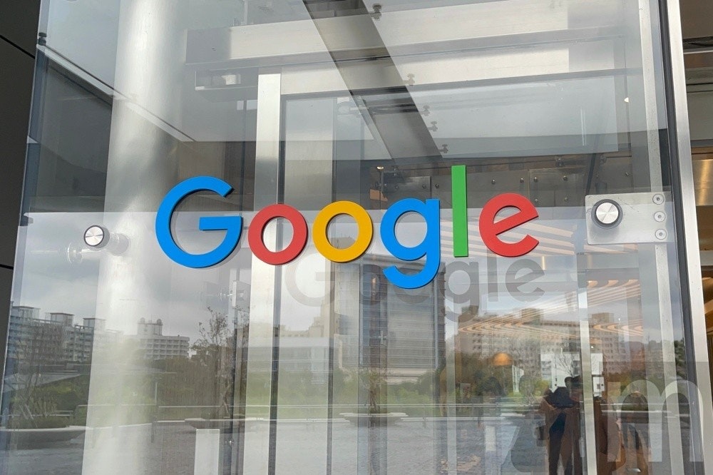照片中提到了Google、gle，跟谷歌有關，包含了美國谷歌辦公室、Googleplex、台北遠東交通園區、遠東資源開發有限公司