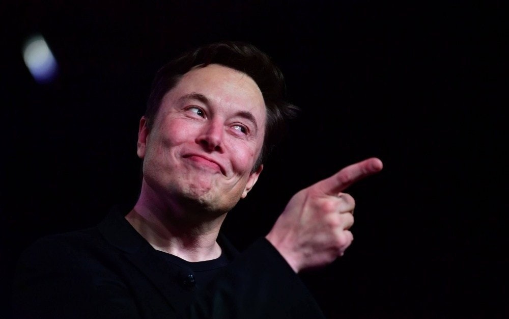 照片中包含了麝香、麝香、特斯拉公司、特斯拉Y型、伊隆·馬斯克（Elon Musk）：特斯拉，SpaceX和對夢幻般未來的追求