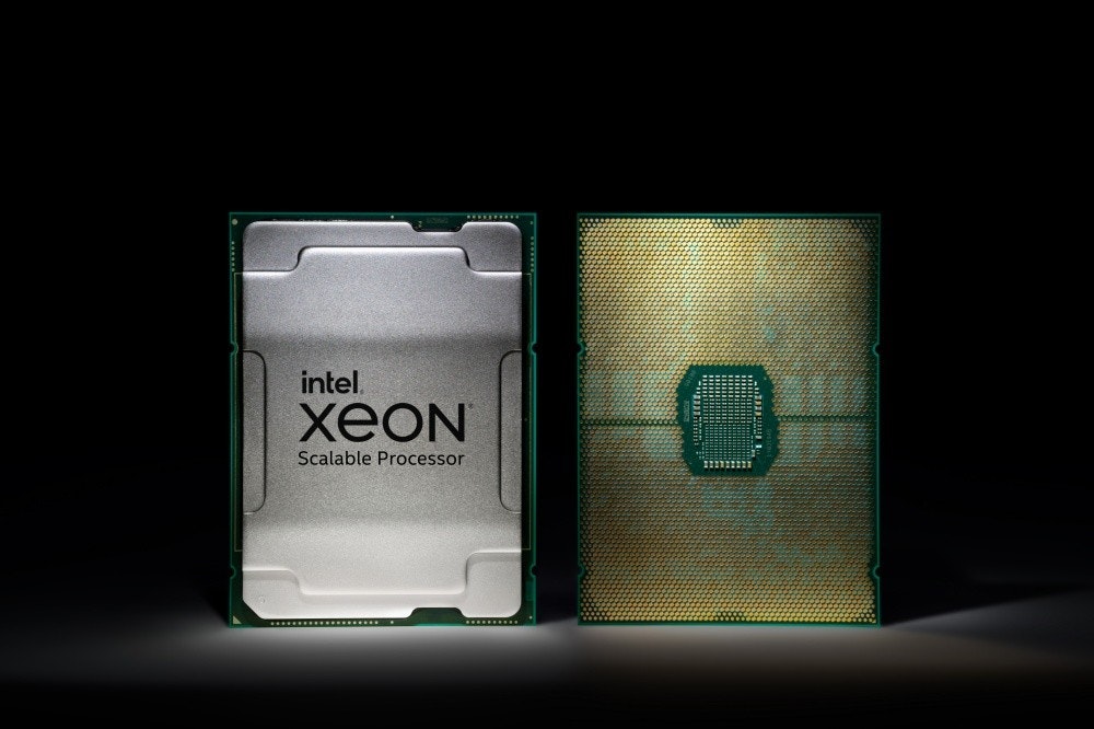 照片中提到了intel.、XEON、Scalable Processor，跟永旺有關，包含了英特爾至強 w、至強、英特爾、天湖至強、冰湖