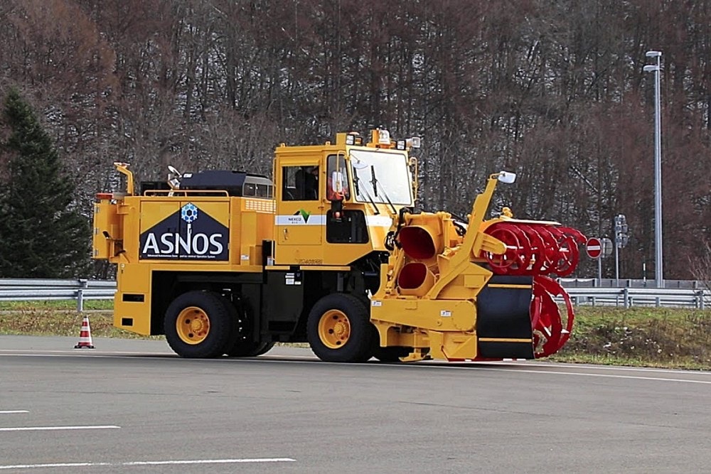 照片中提到了ASNOS、SRCANNER，包含了卡車、運輸、摩托車、實用程序、塔瑪卡丹
